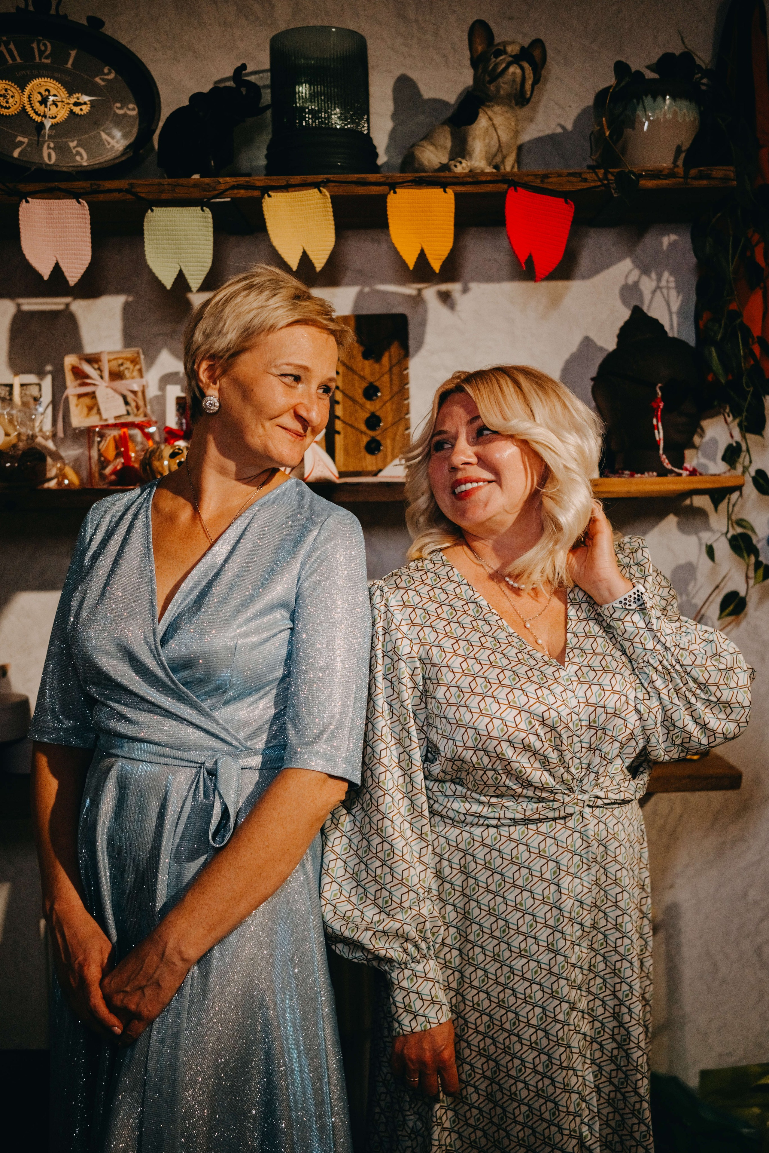 Годовщина свадьбы в кафе. Портретный и свадебный фотограф в Тбилиси • xeniqo