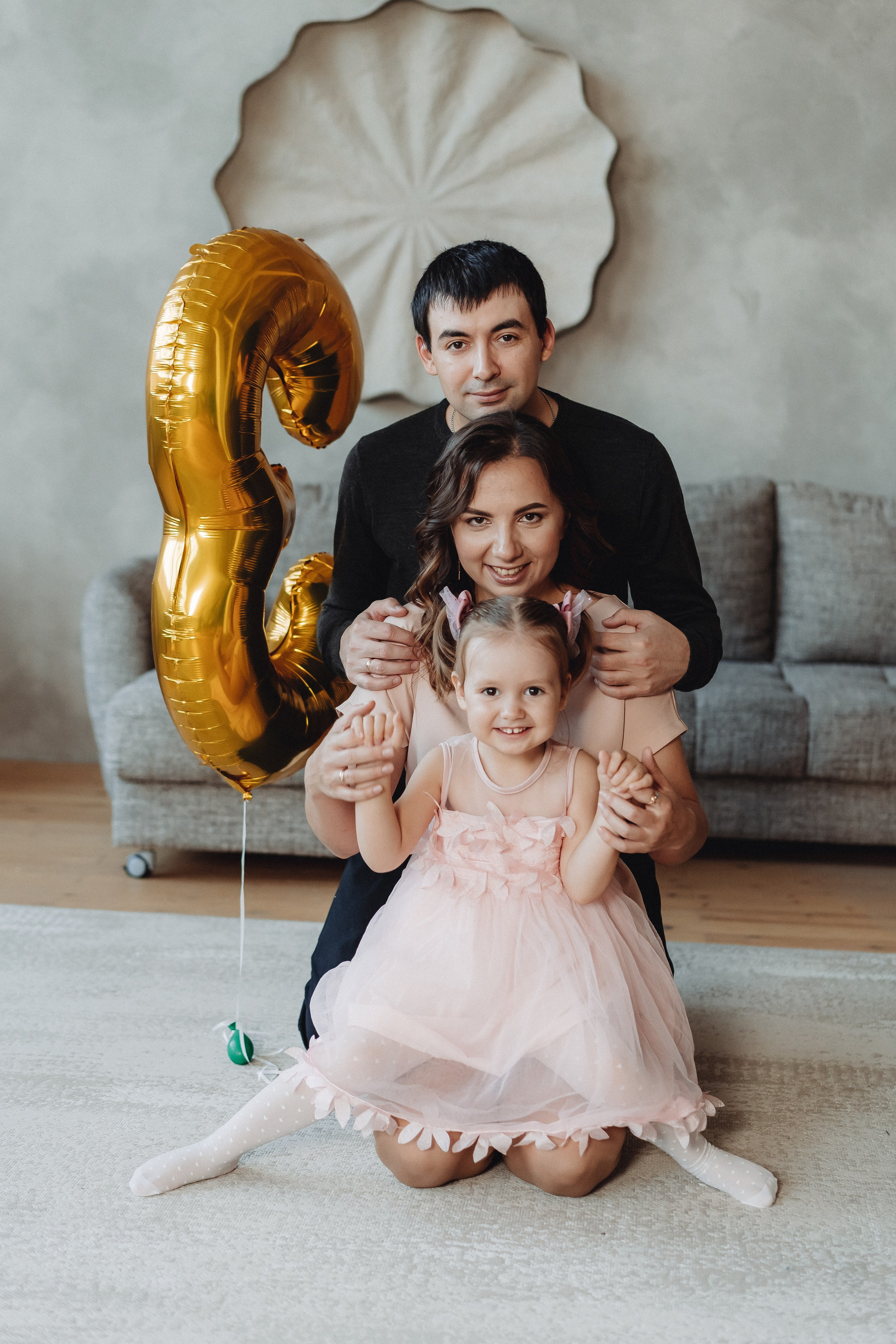 ДР в большой студии. Семейный и контент фотограф в Красноярске Власова Екатерина