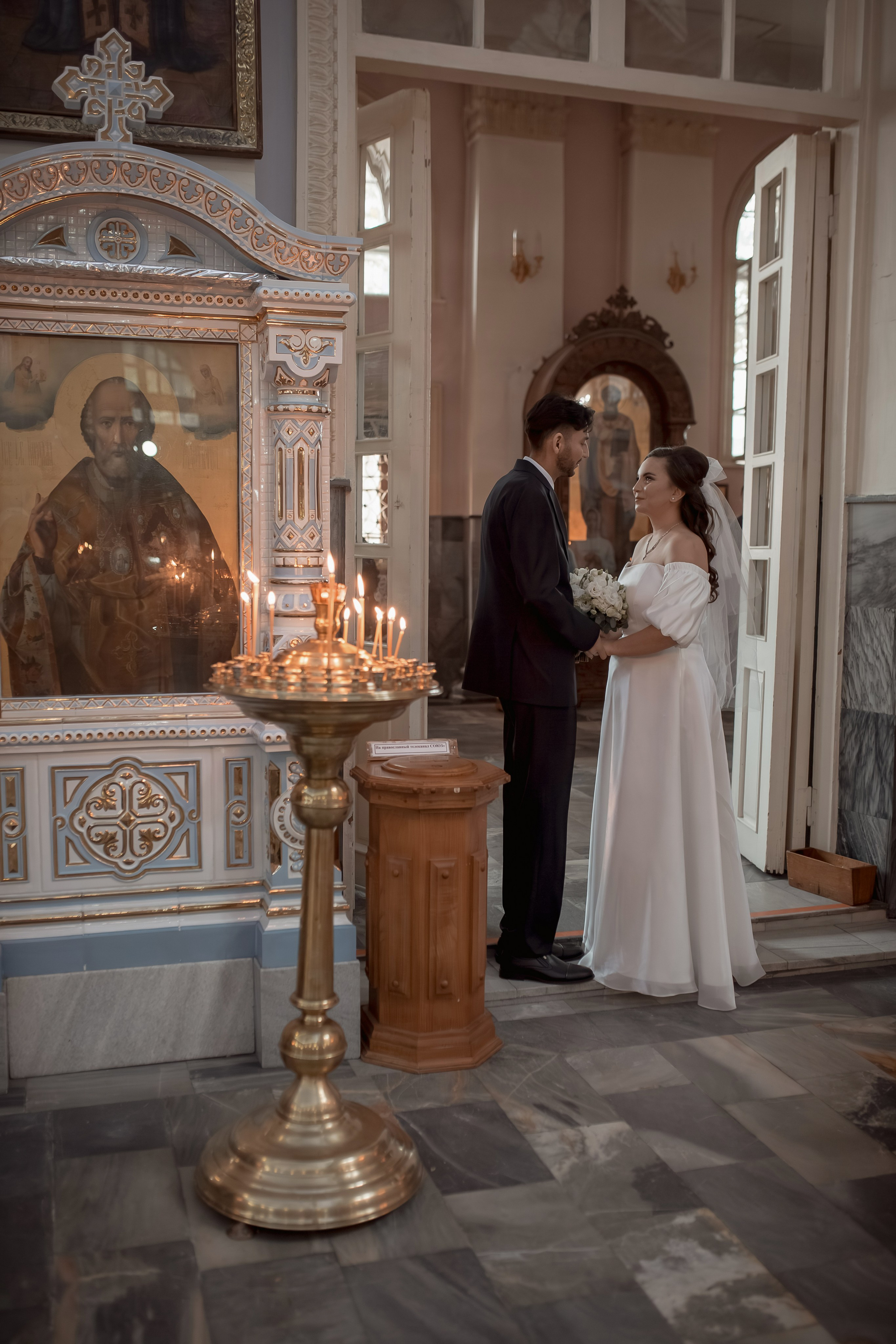 Венчание Владислава и Анастасии. Фотограф на Крещение и Венчание в Ташкенте