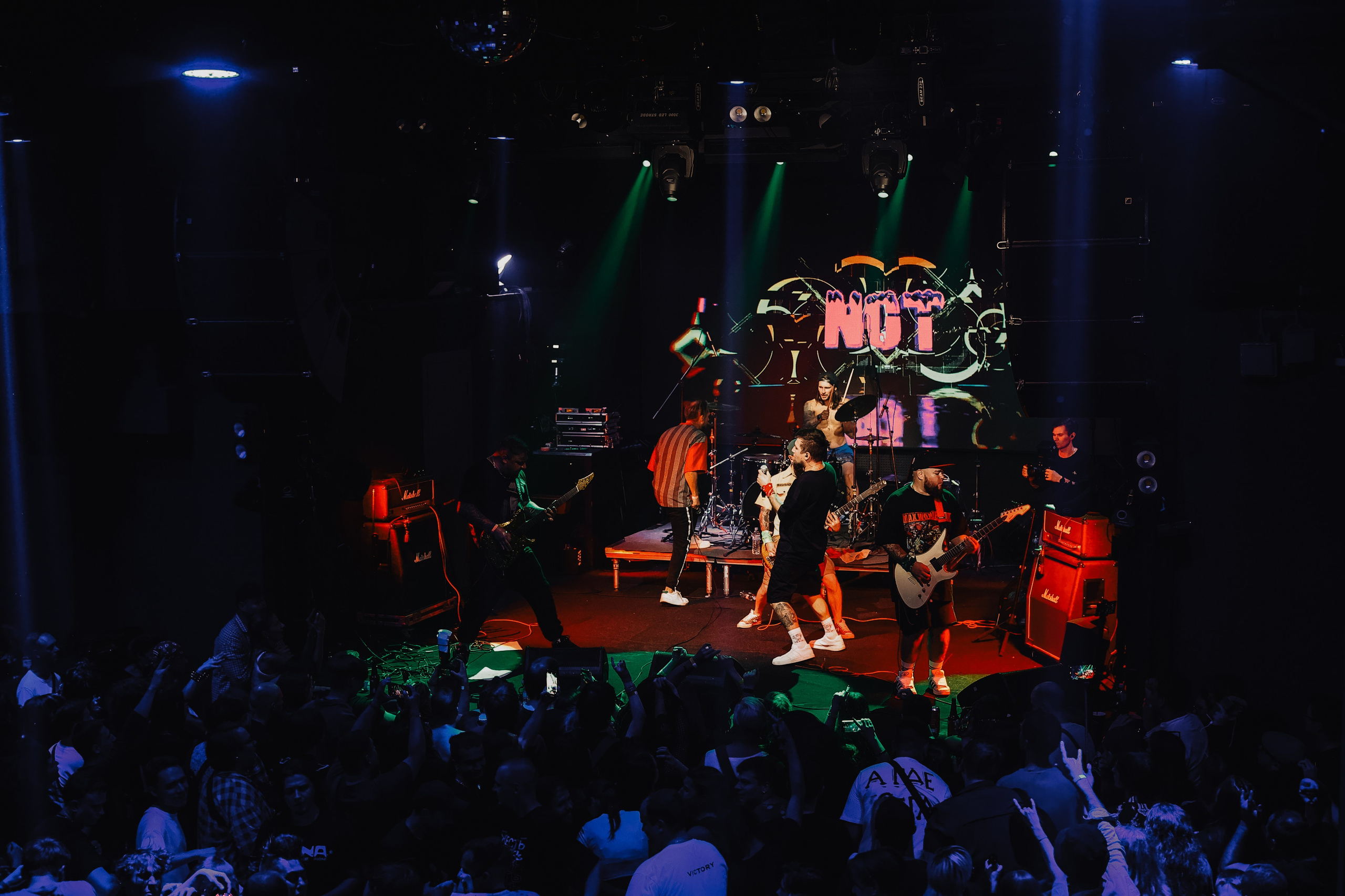 СЕНТЯБРЬ ГОРИТ @PRAVDA CLUB