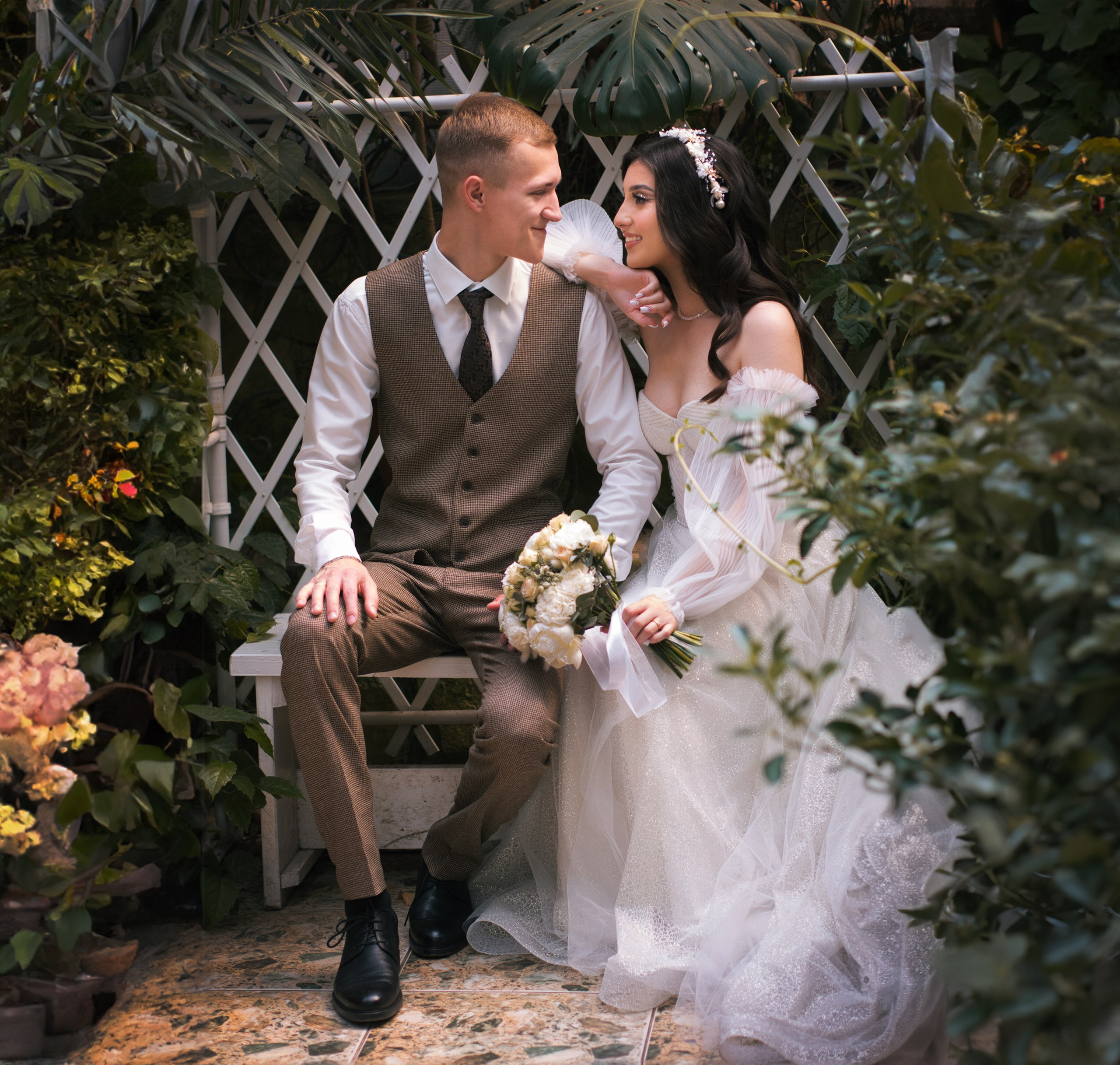 Константин и Фарида 08.07.23. Студия КРУГ. Фото и видеосъемка, видеомонтаж