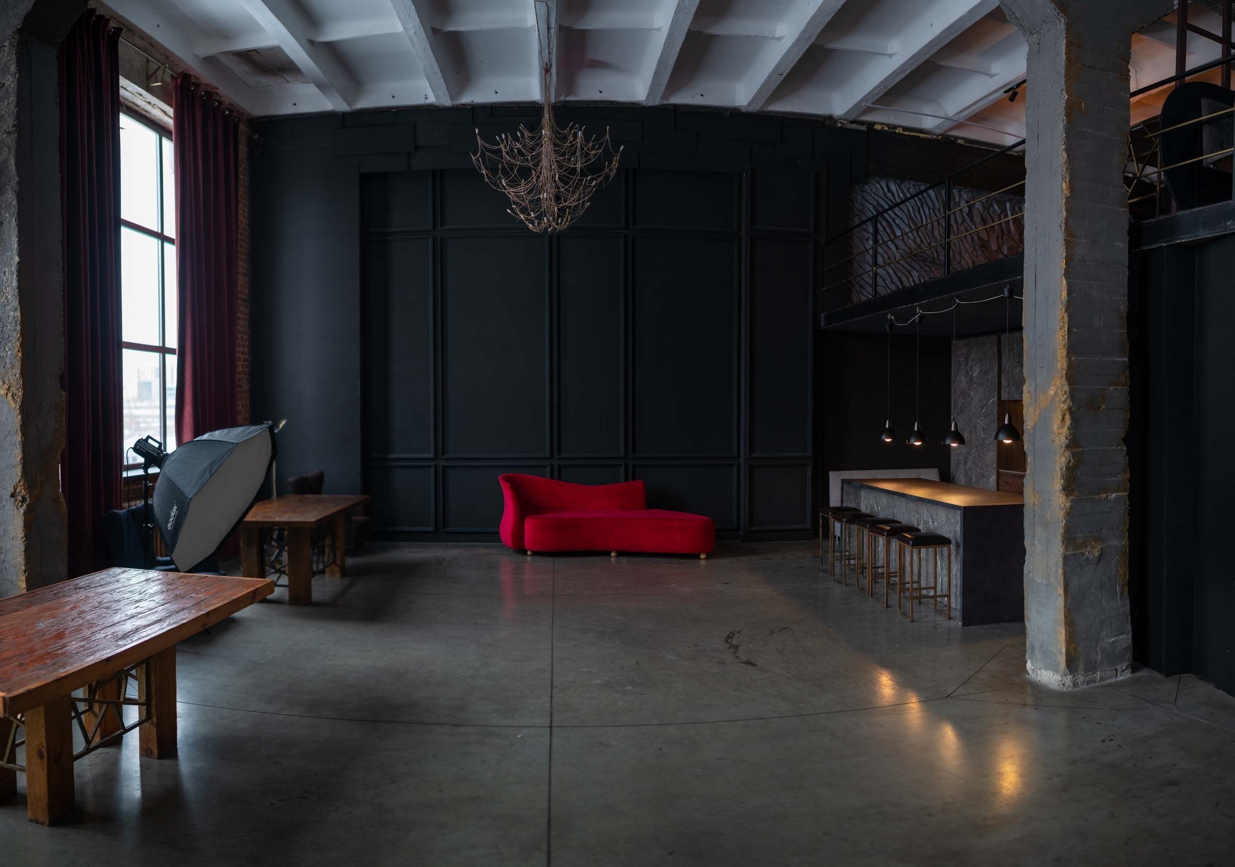 Первый этаж. Фотостудия Паутина Челябинск