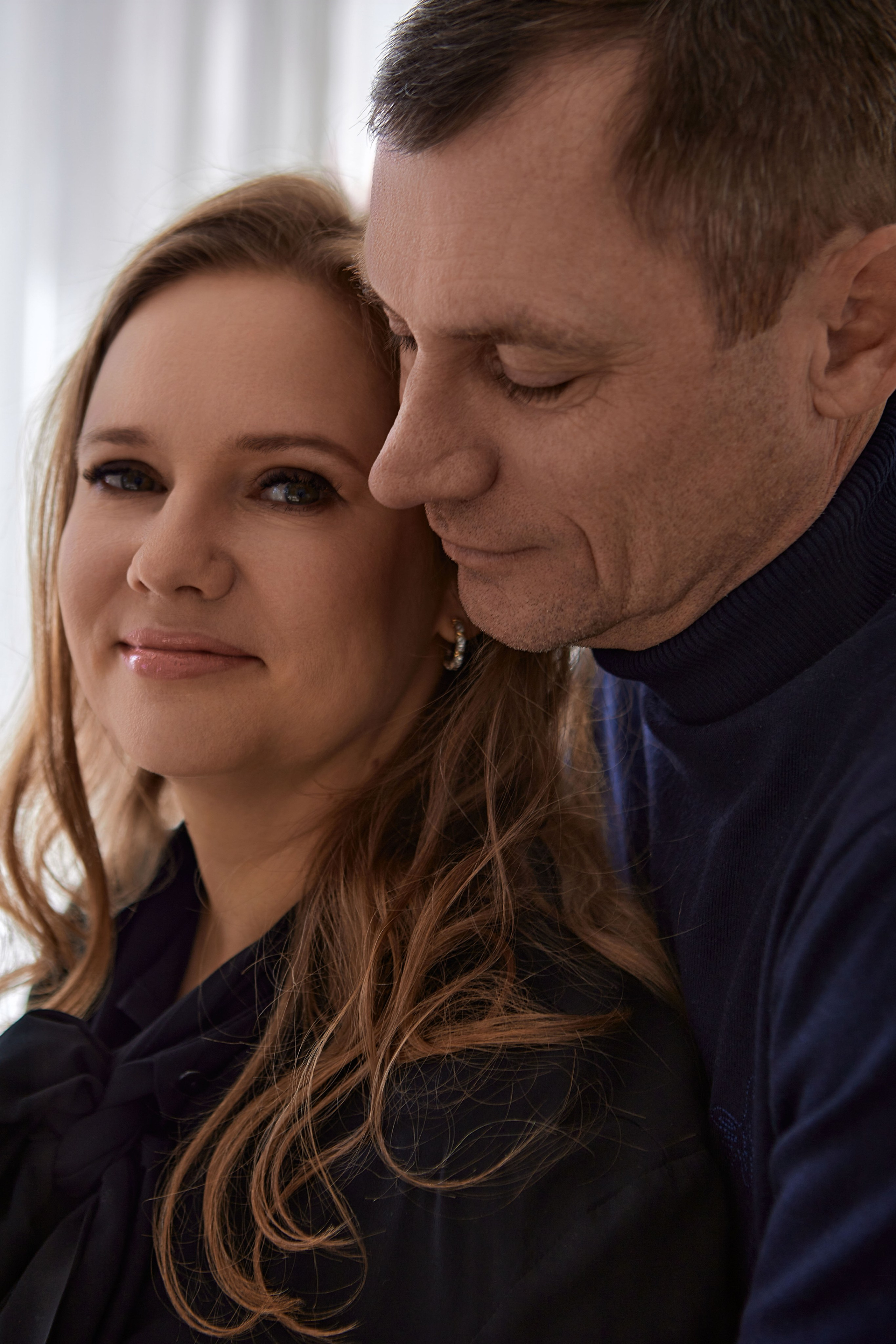 Студийная фотосессия для семейной пары. Портретный, свадебный и семейный фотограф в Краснодаре Михеева Светлана