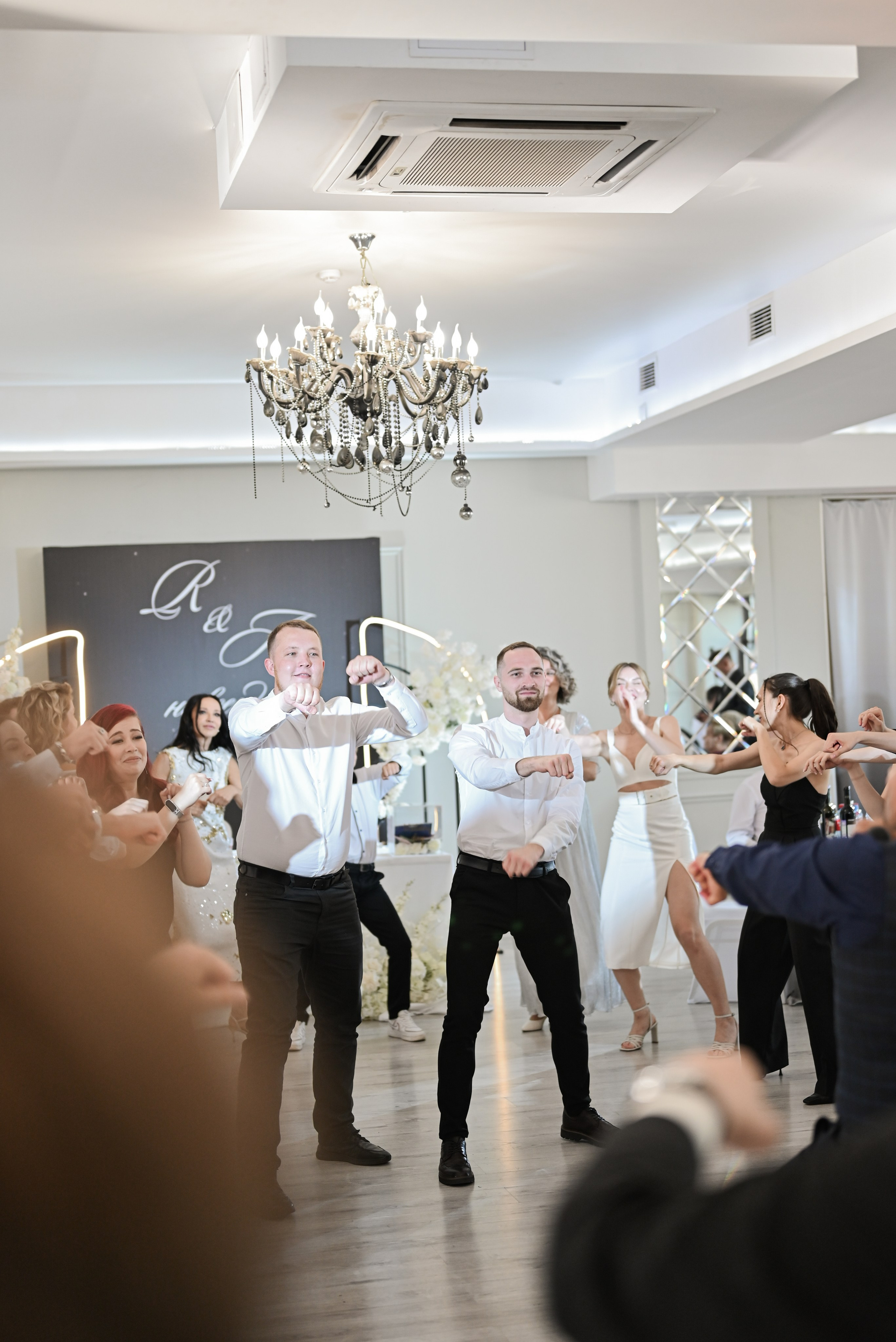 R & A. Свадебный и семейный фотограф в Уфе Александров Максим