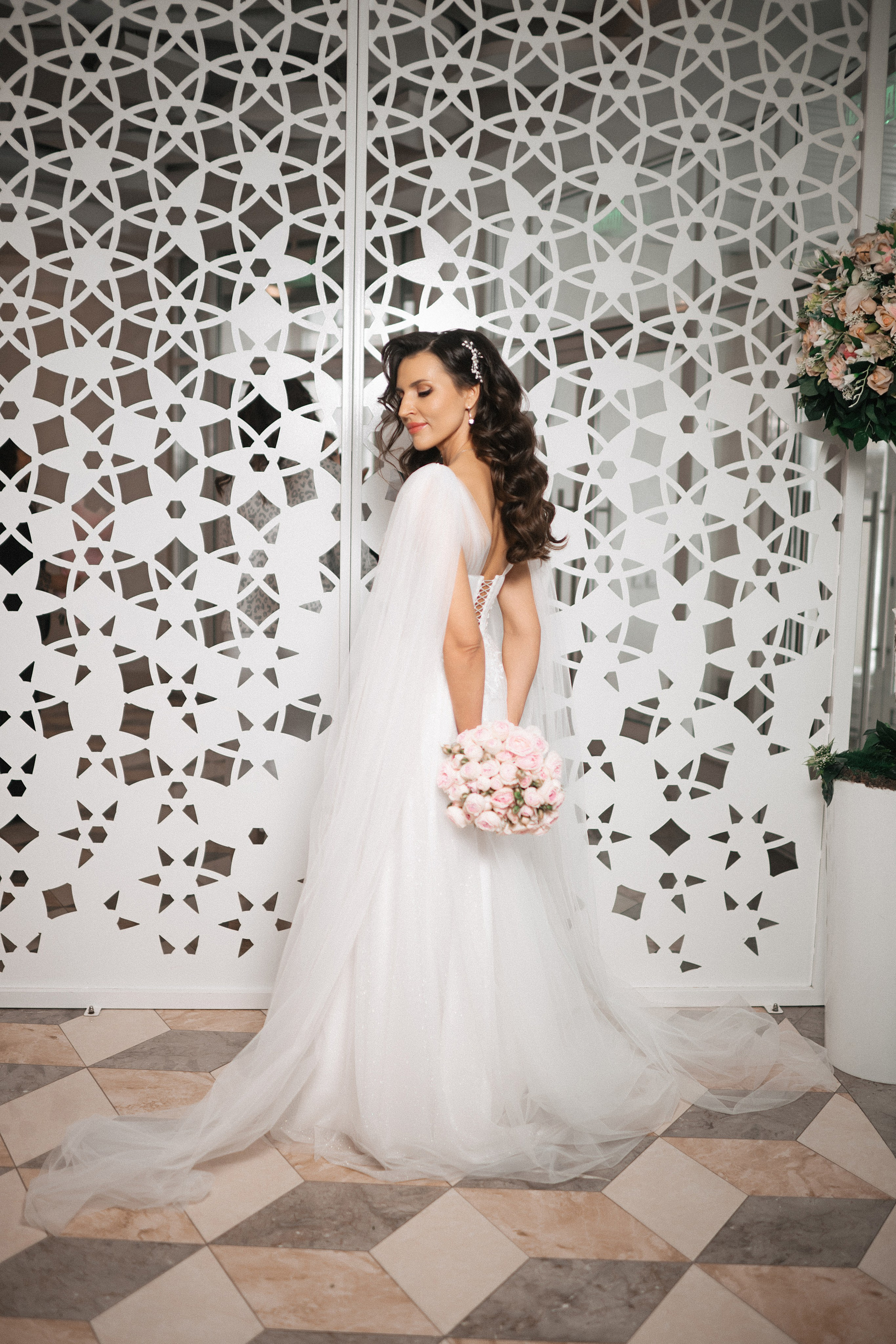 Свадебный фотограф Новосибирск по доступной цене