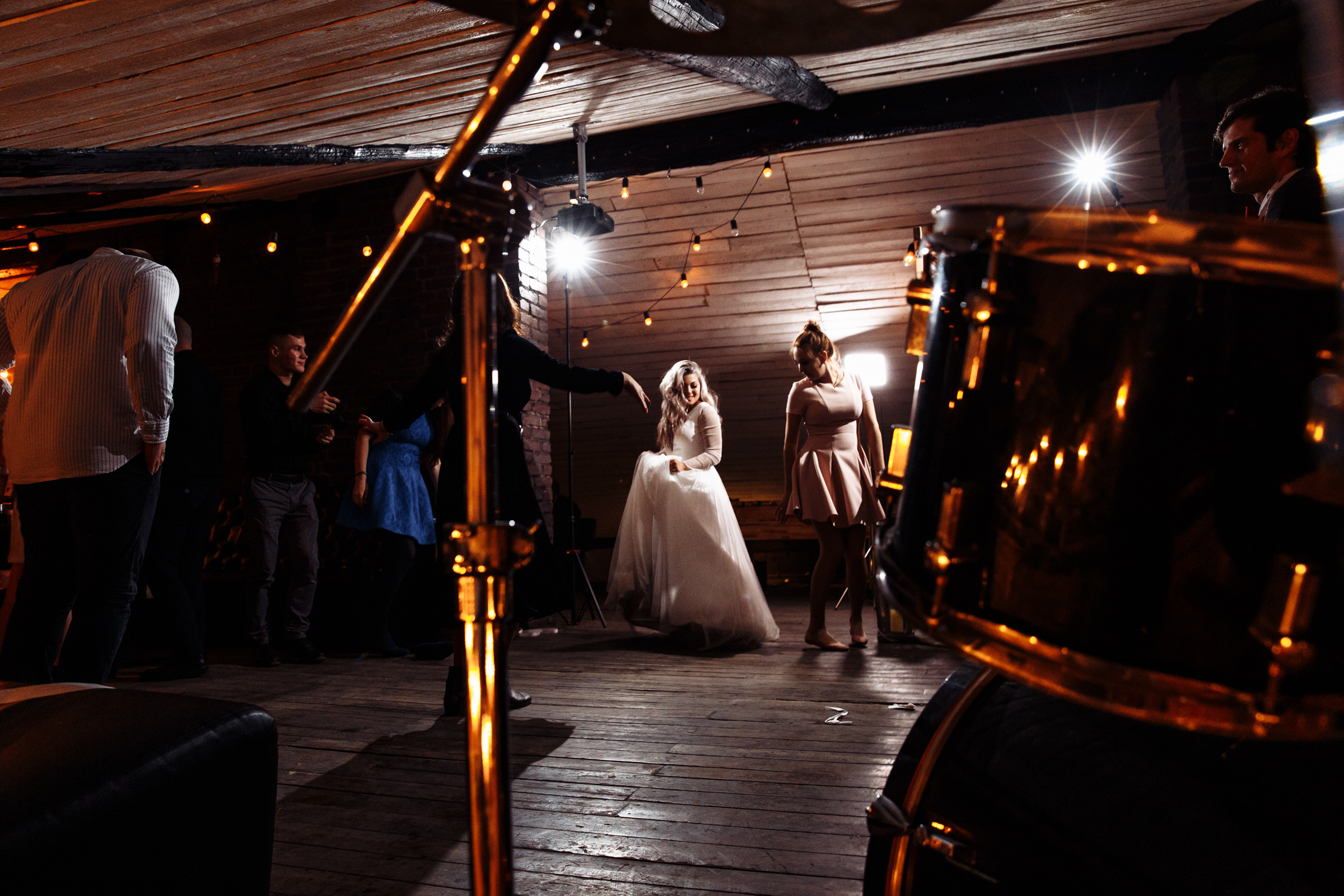 Творческая фотосессия на берегу Финского залива. Ева Демидова. Спортсмен по конкуру в Санкт-Петербуре