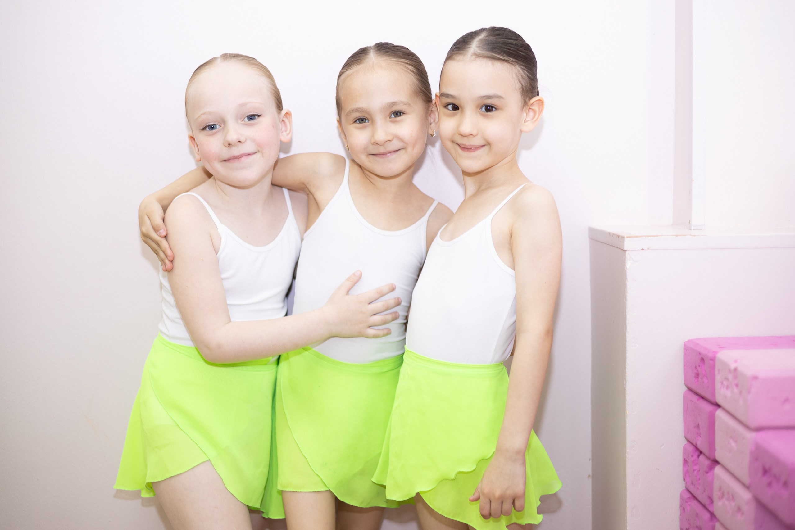 BABYDANCE. Mintonov's Film Studio