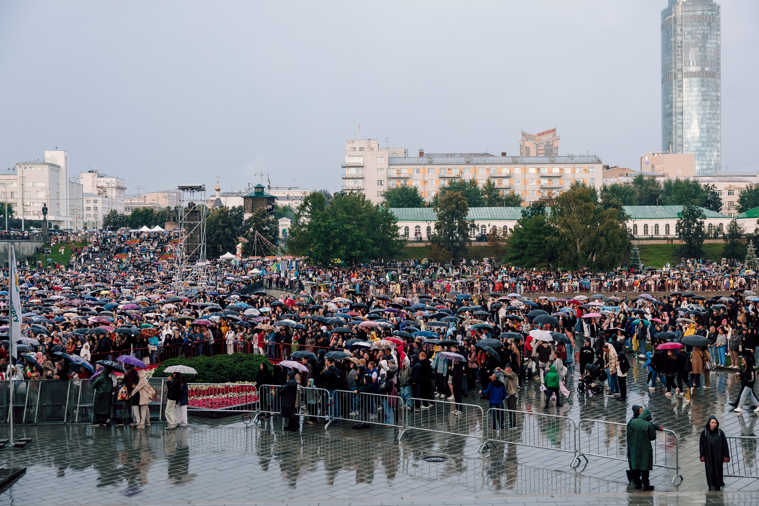 Мисс Екатеринбург 2024. Лёшка Варзегов — фотограф