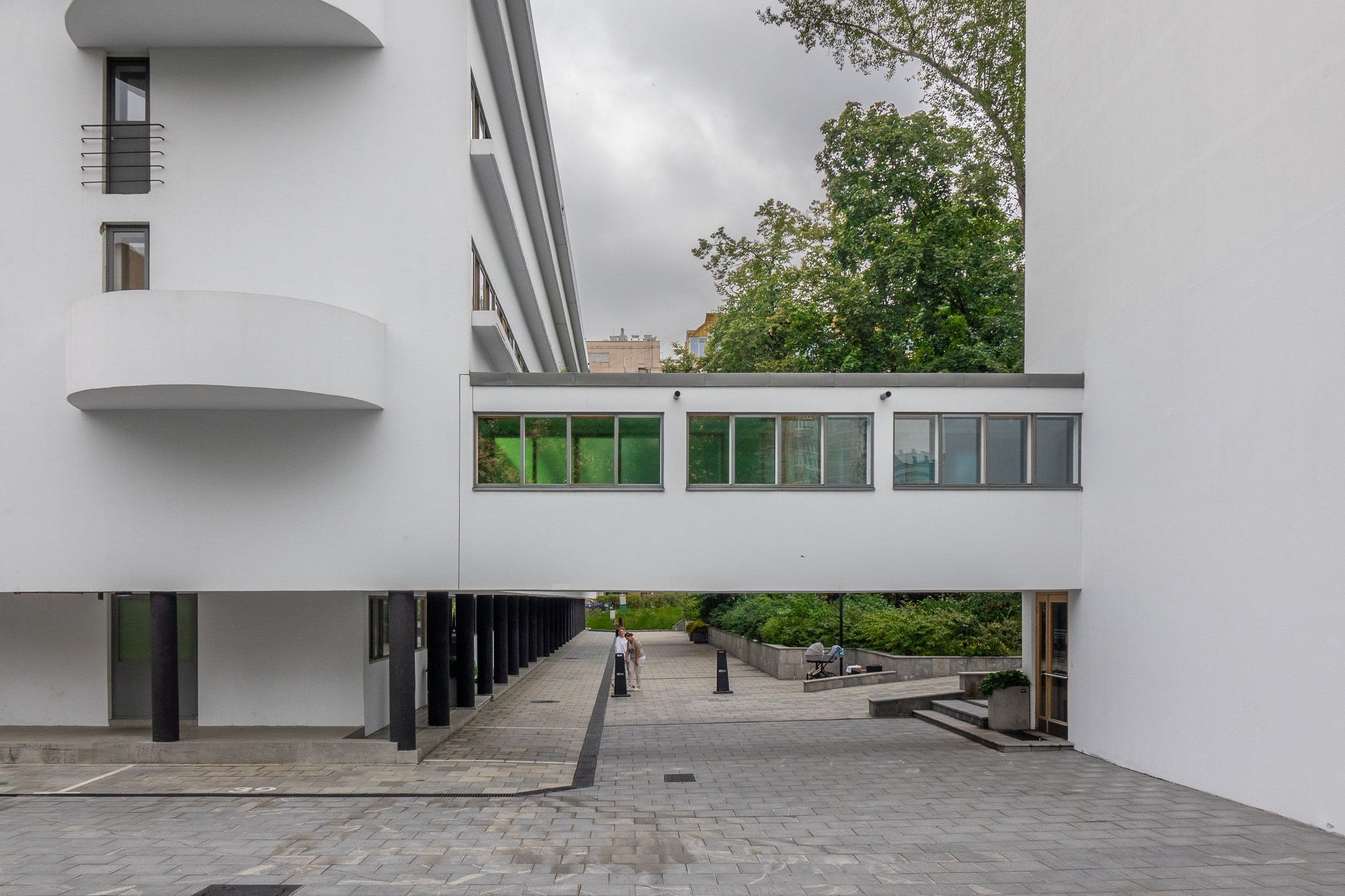 Дом Наркомфина. Коммерческая фотосъёмка городской среды, архитектуры и производственных объектов