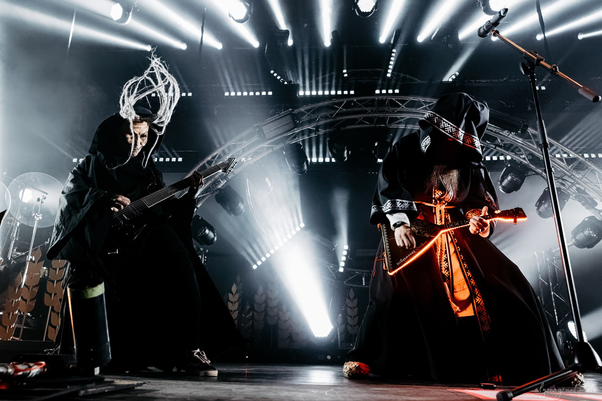 Концерт группы Нейромонах Феофан, фоторепортаж СПб, BASE SPB, 11.04.2025. Алена Адрианова: фотограф в Санкт-Петербурге