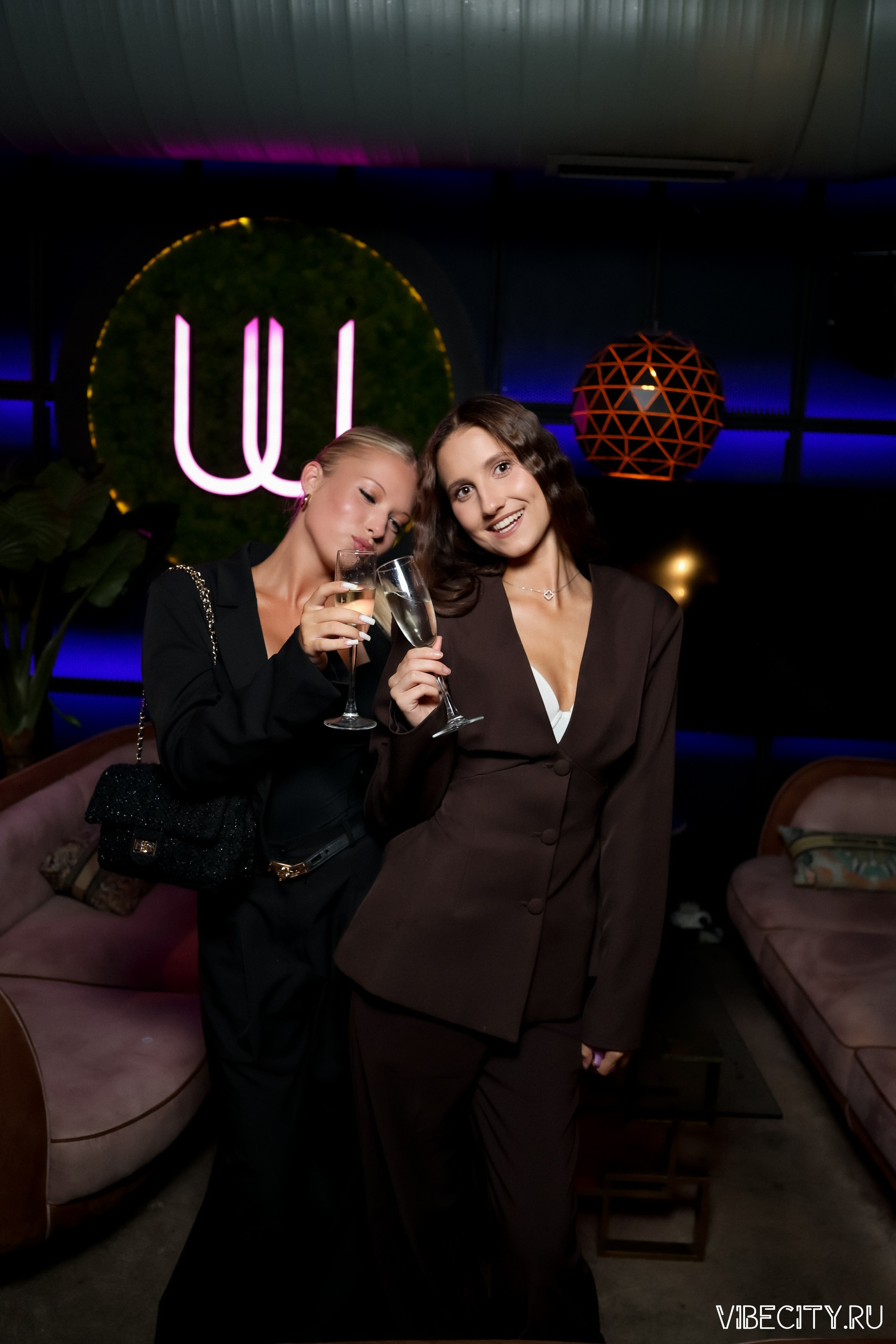 DOUBLE U. VIBECITY.RU Вайб Сити Ру Фоторепортажи Фотоотчеты Калининград