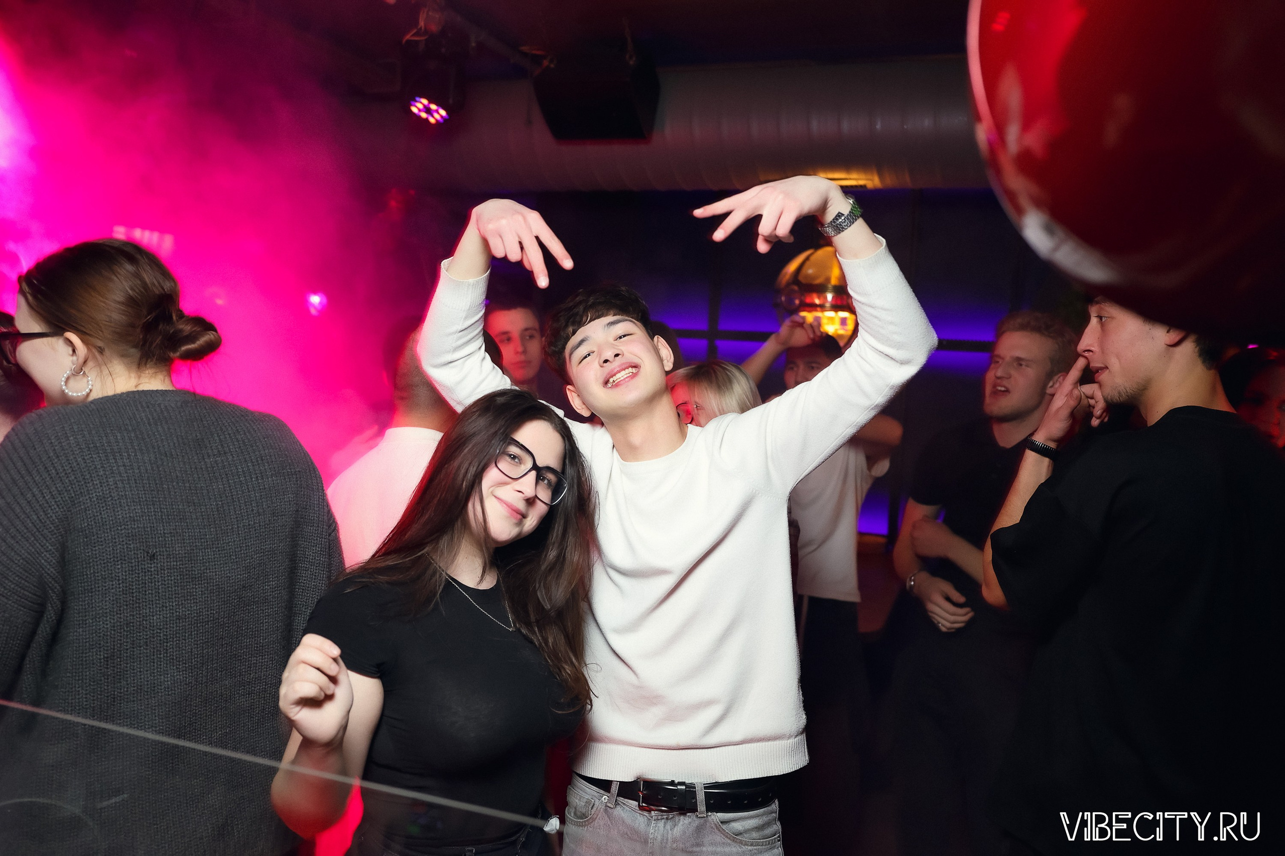 DOUBLE U. VIBECITY.RU Вайб Сити Ру Фоторепортажи Фотоотчеты Калининград