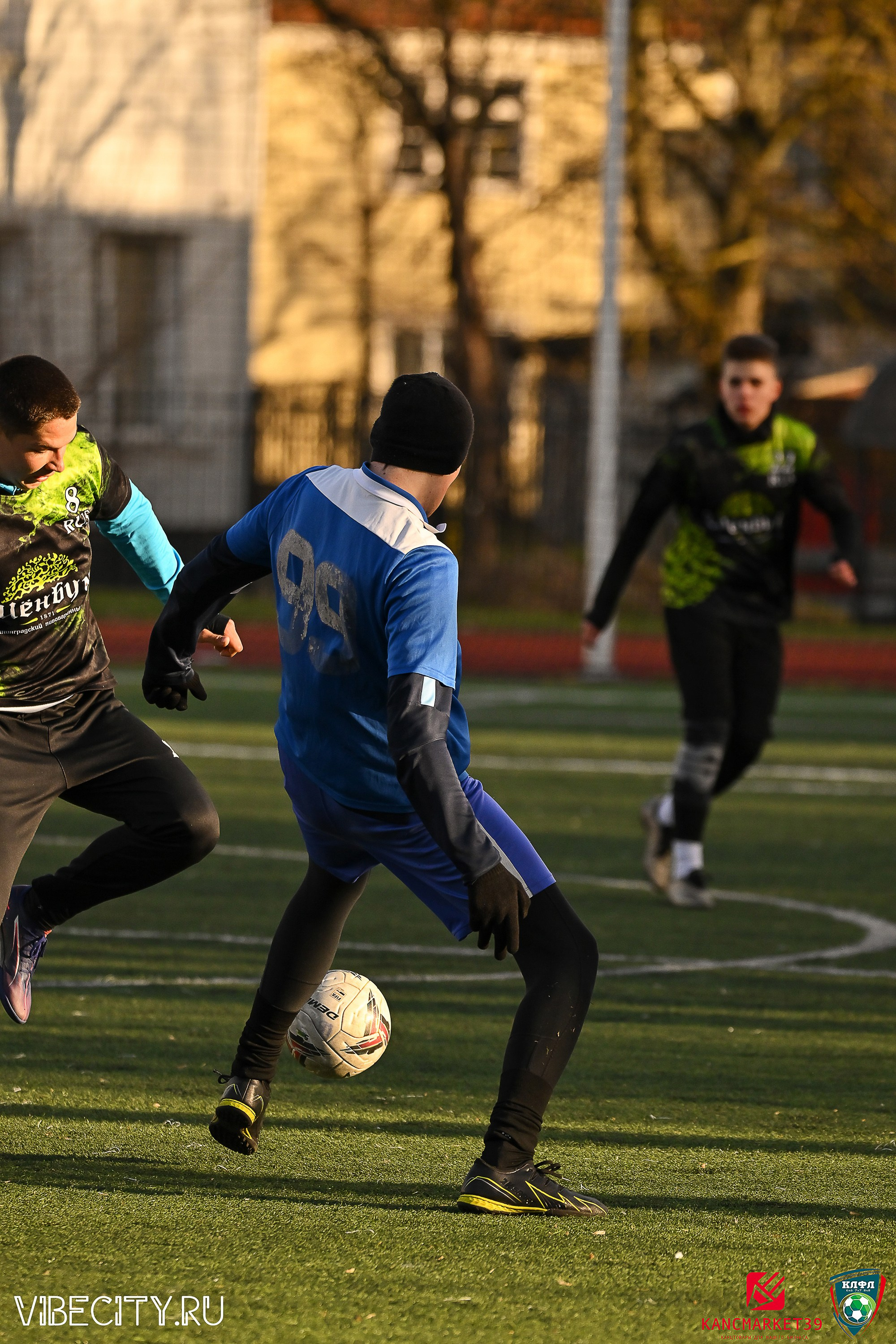 XX ЧЕМПИОНАТ КАЛИНИНГРАДСКОЙ ЛФЛ КАНЦМАРКЕТ39 сезона 2024–2025 гг. VIBECITY.RU Вайб Сити Ру Фоторепортажи Фотоотчеты Калининград