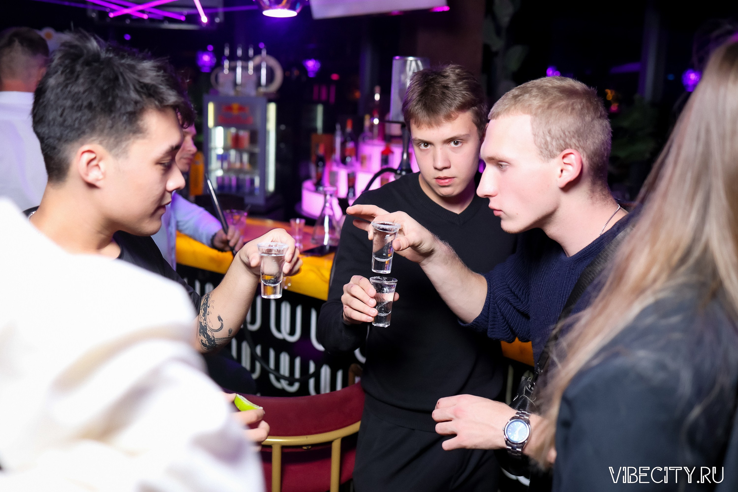 DOUBLE U. VIBECITY.RU Вайб Сити Ру Фоторепортажи Фотоотчеты Калининград