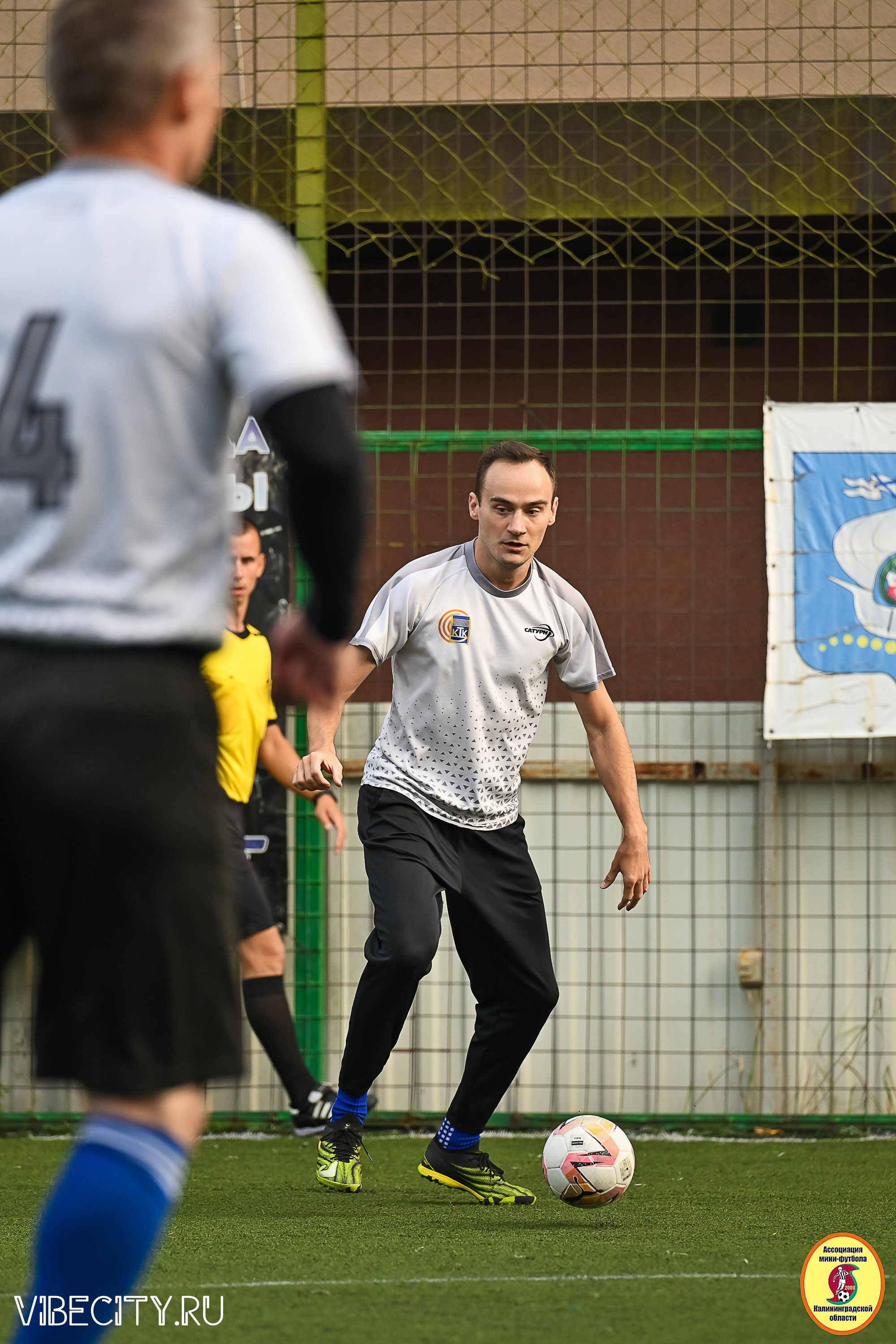 ИГРЫ ПЛЕЙ-ОФФ ПЕРВОГО ДИВИЗИОНА МИНИ-ФУТБОЛЬНОЙ ЛИГИ. VIBECITY.RU Вайб Сити Ру Фоторепортажи Фотоотчеты Калининград