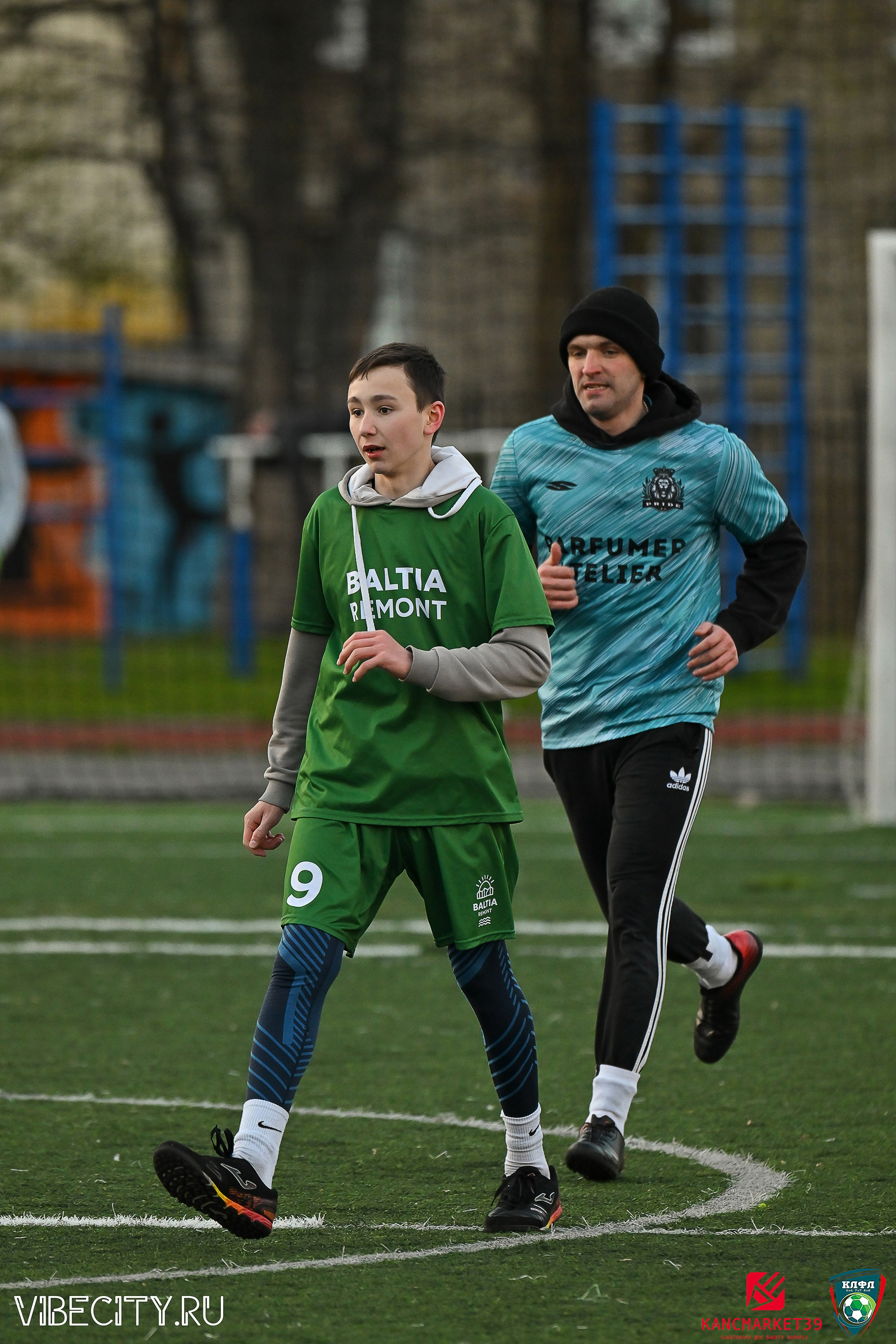 XX ЧЕМПИОНАТ КАЛИНИНГРАДСКОЙ ЛФЛ КАНЦМАРКЕТ39 сезона 2024–2025 гг. VIBECITY.RU Вайб Сити Ру Фоторепортажи Фотоотчеты Калининград