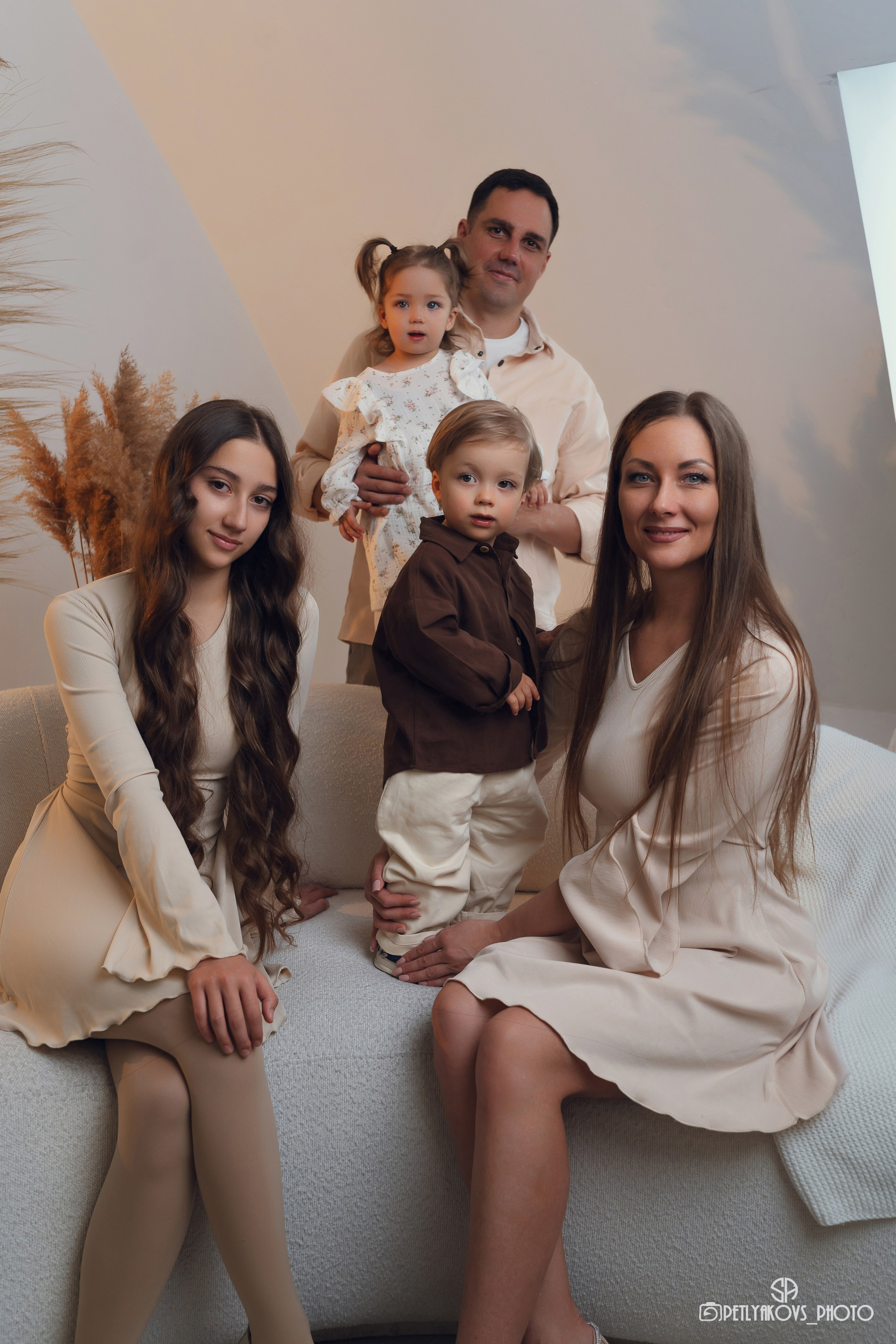 Семейный фотограф photostudio_sv_