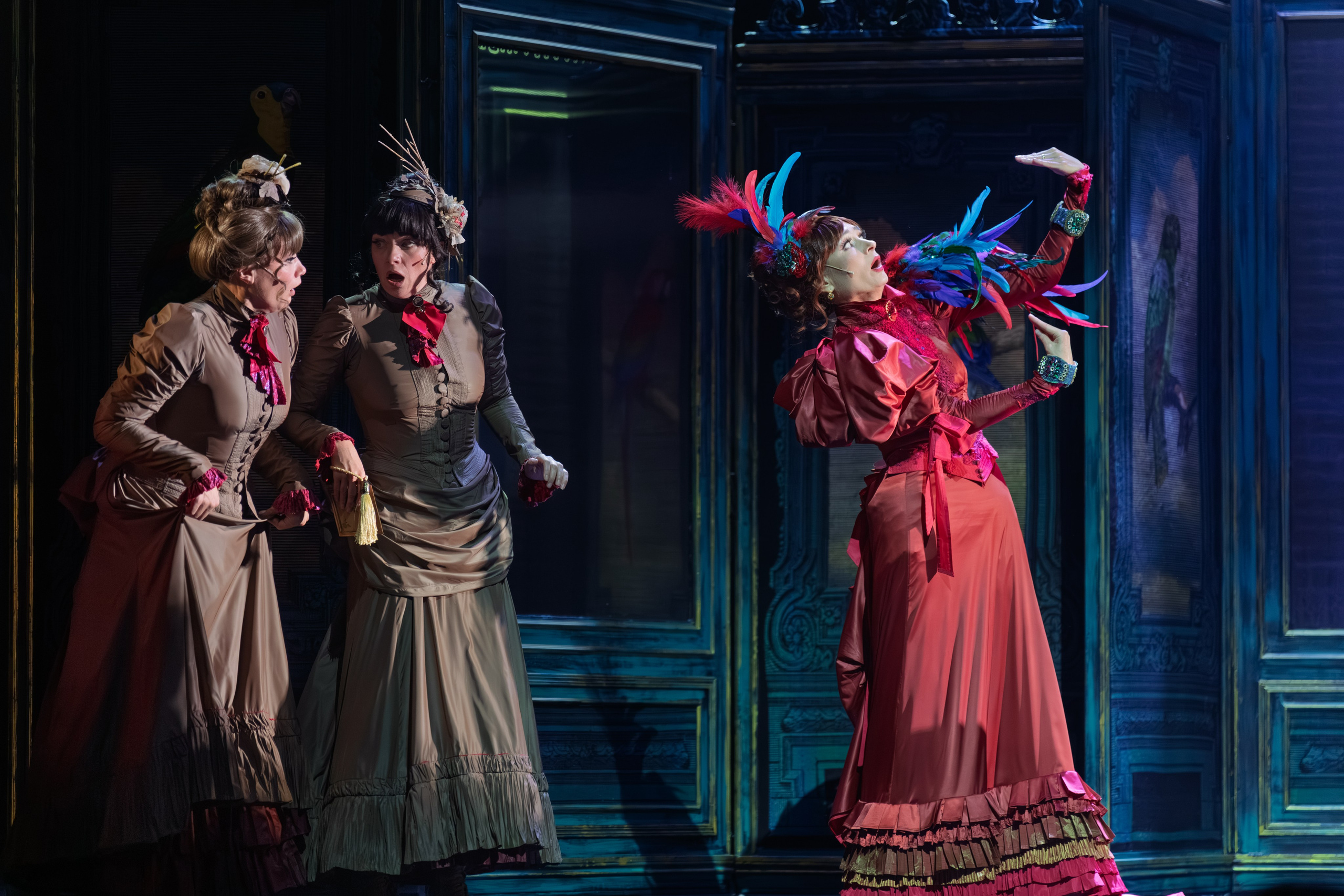 Театр Терезы Дуровой: Малахитовая Шкатулка. Сайт фотографа Сергея Абрамова