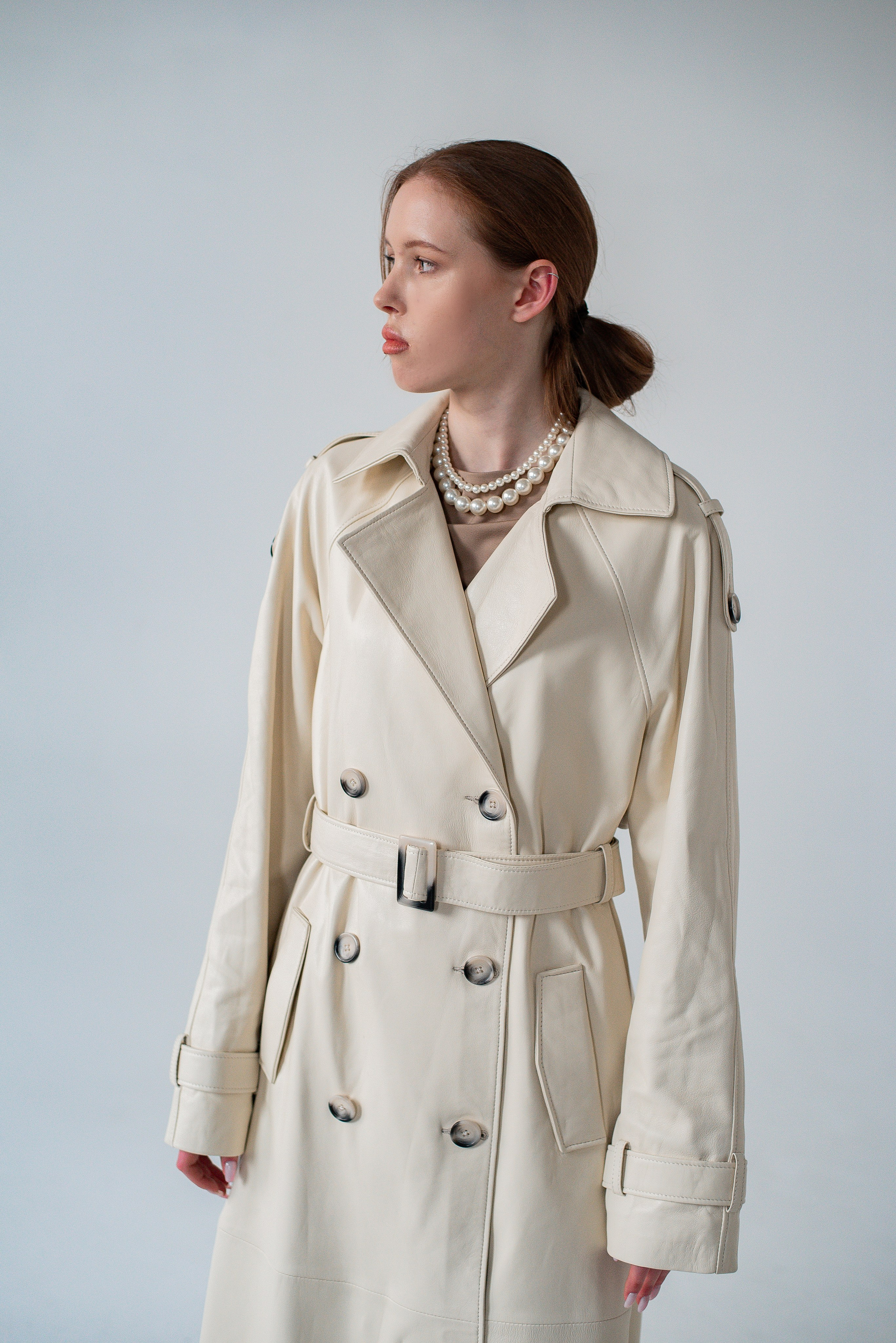 Пальто (фон). Контент фотограф в Москве Лихачева Ксения