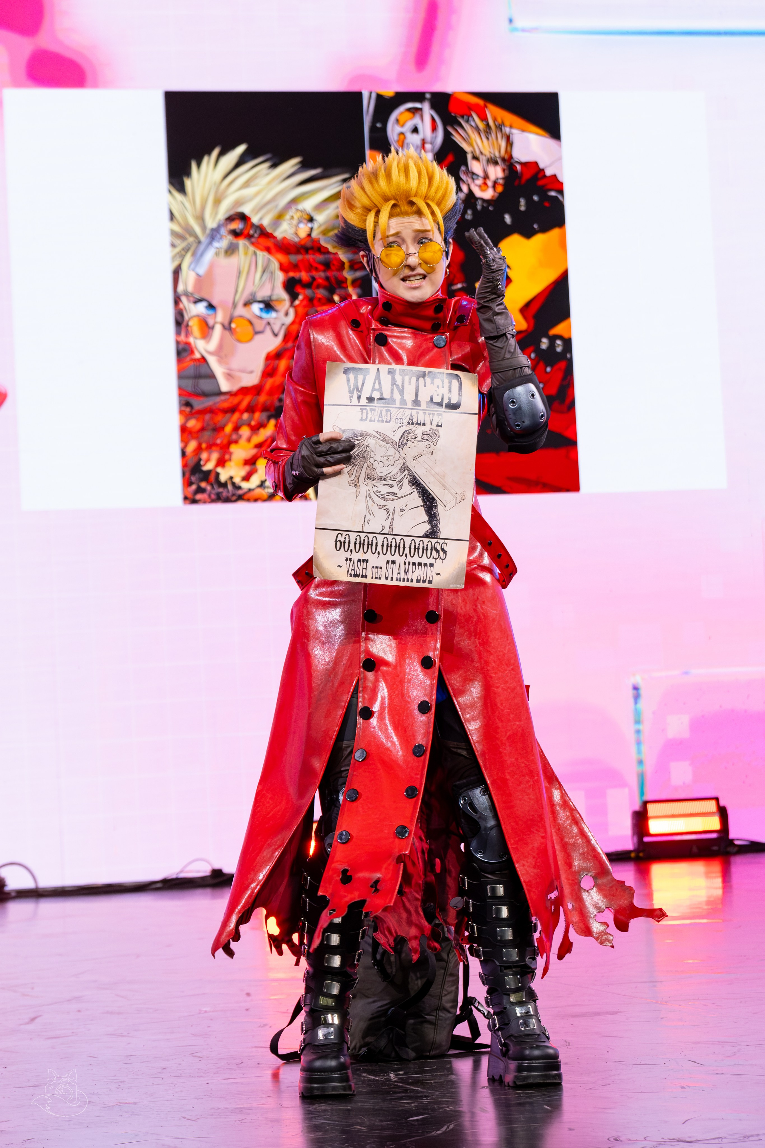 Сцена РЭД ЭКСПО 2024. Косплей фотограф