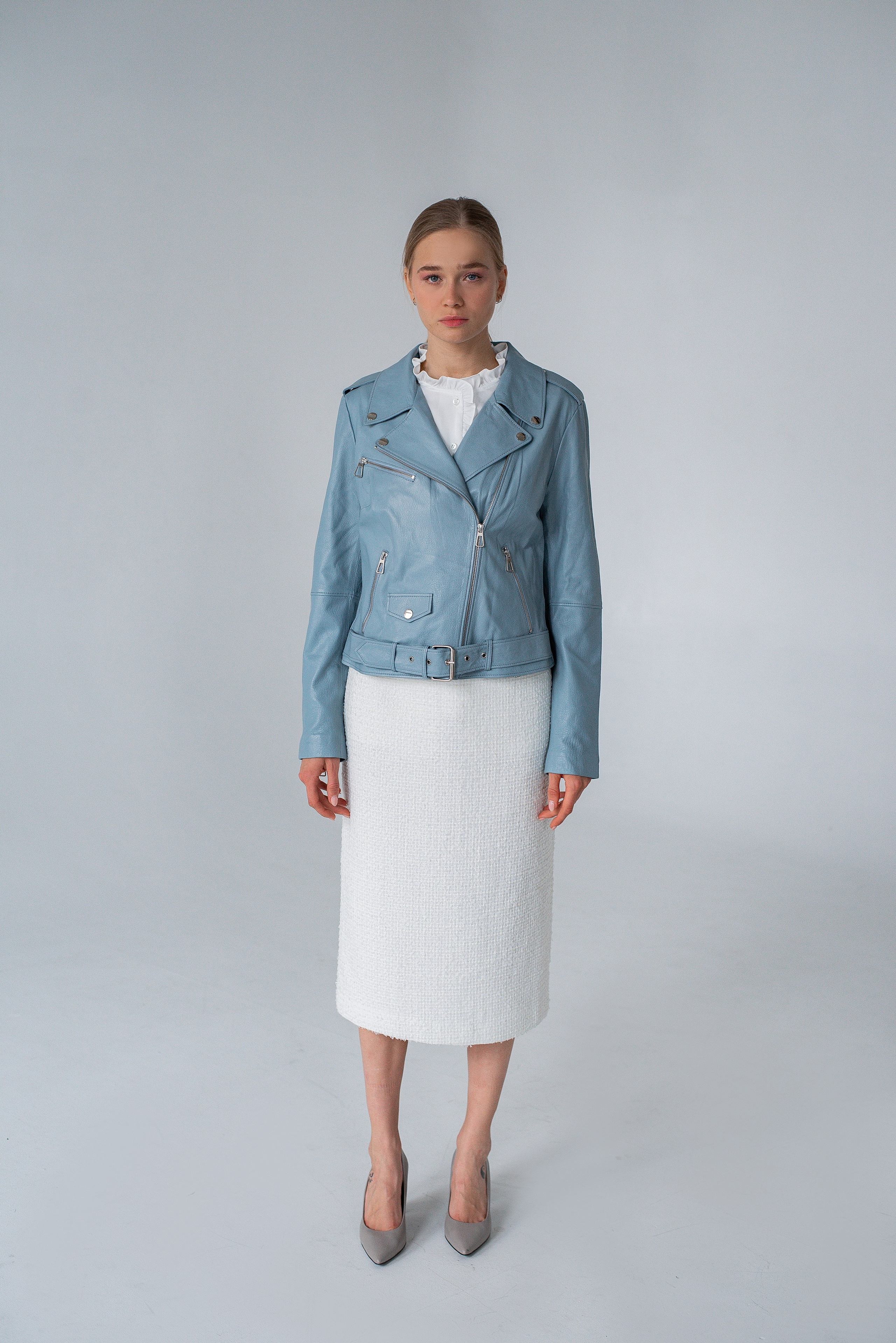 Куртки (фон). Контент фотограф в Москве Лихачева Ксения