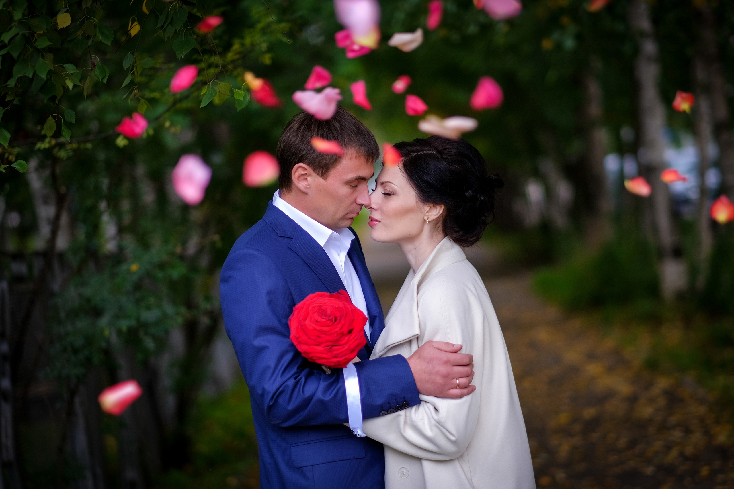 Свадебная прогулка в парке