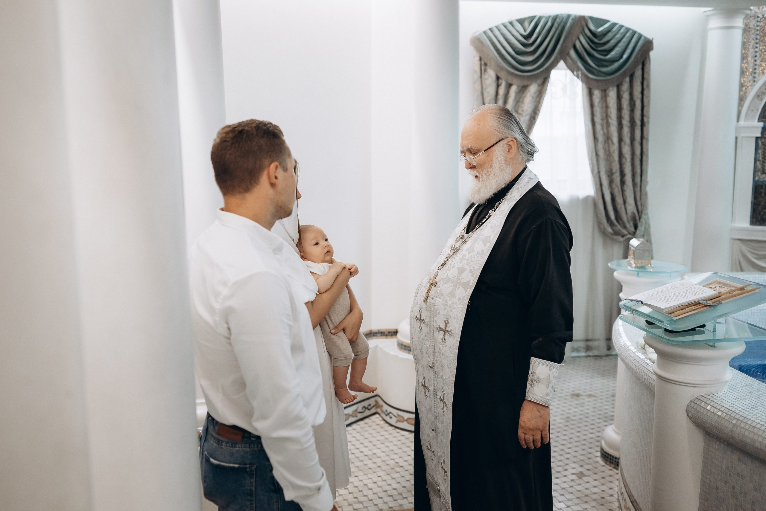 Крещение Даниэля. Семейный фотограф в Минске Дарья Дреко