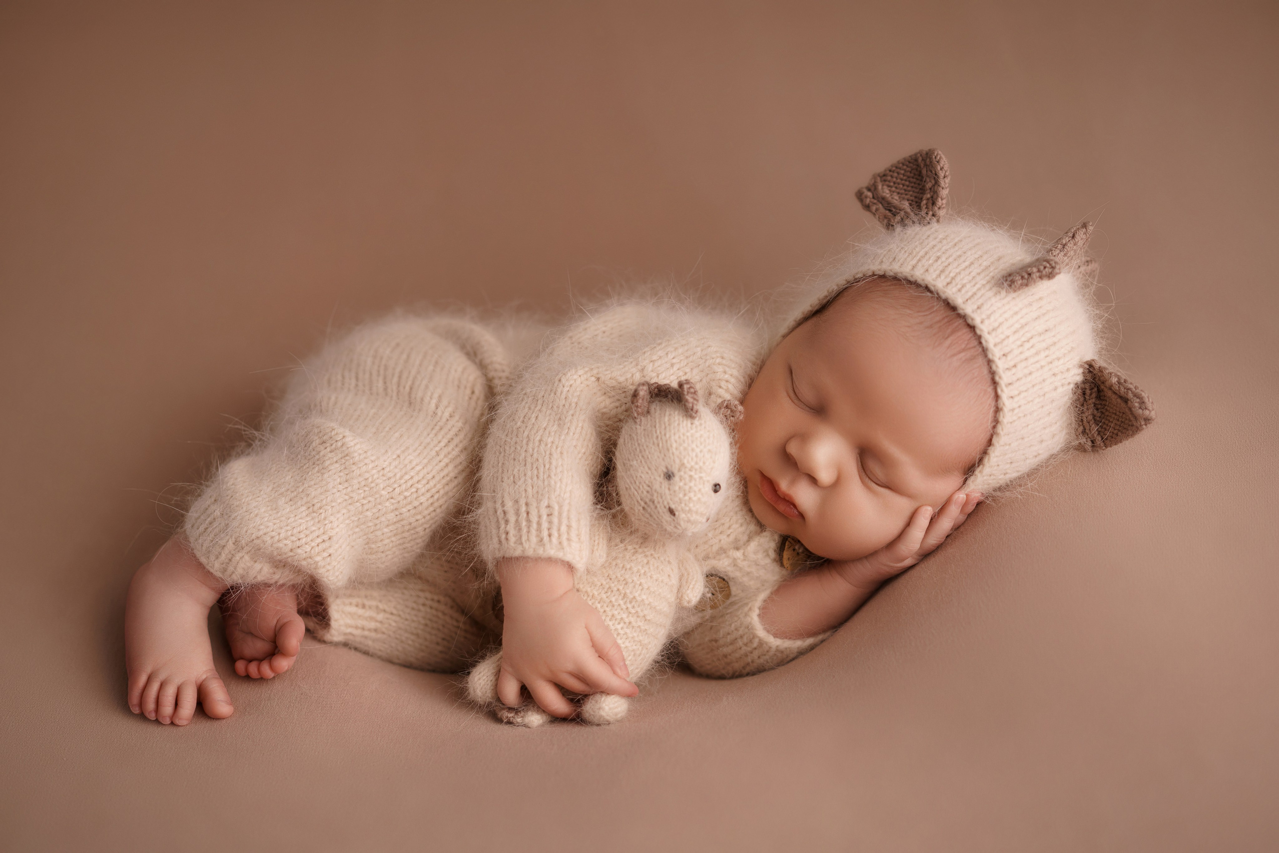 Фотосессия новорожденных | Галерея трогательных кадров малышей в стиле newborn. Фотосессия новорожденных в Москве и Московской области | Профессиональный фотограф newborn — Татьяна Иванова