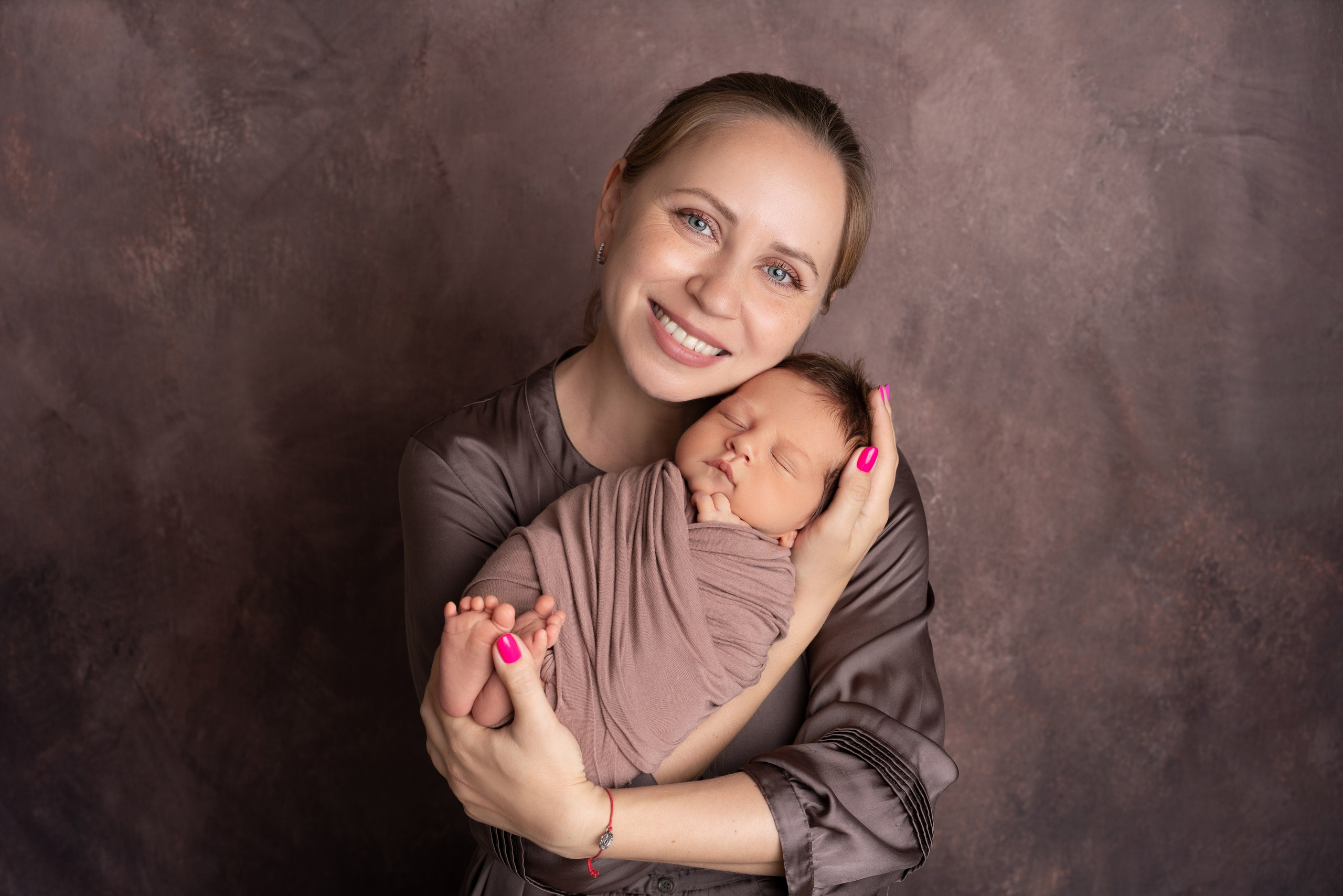 Семейные фотосессии с новорожденными | Трогательные кадры малышей и их близких в Москве и МО. Фотосессия новорожденных в Москве и Московской области | Профессиональный фотограф newborn — Татьяна Иванова