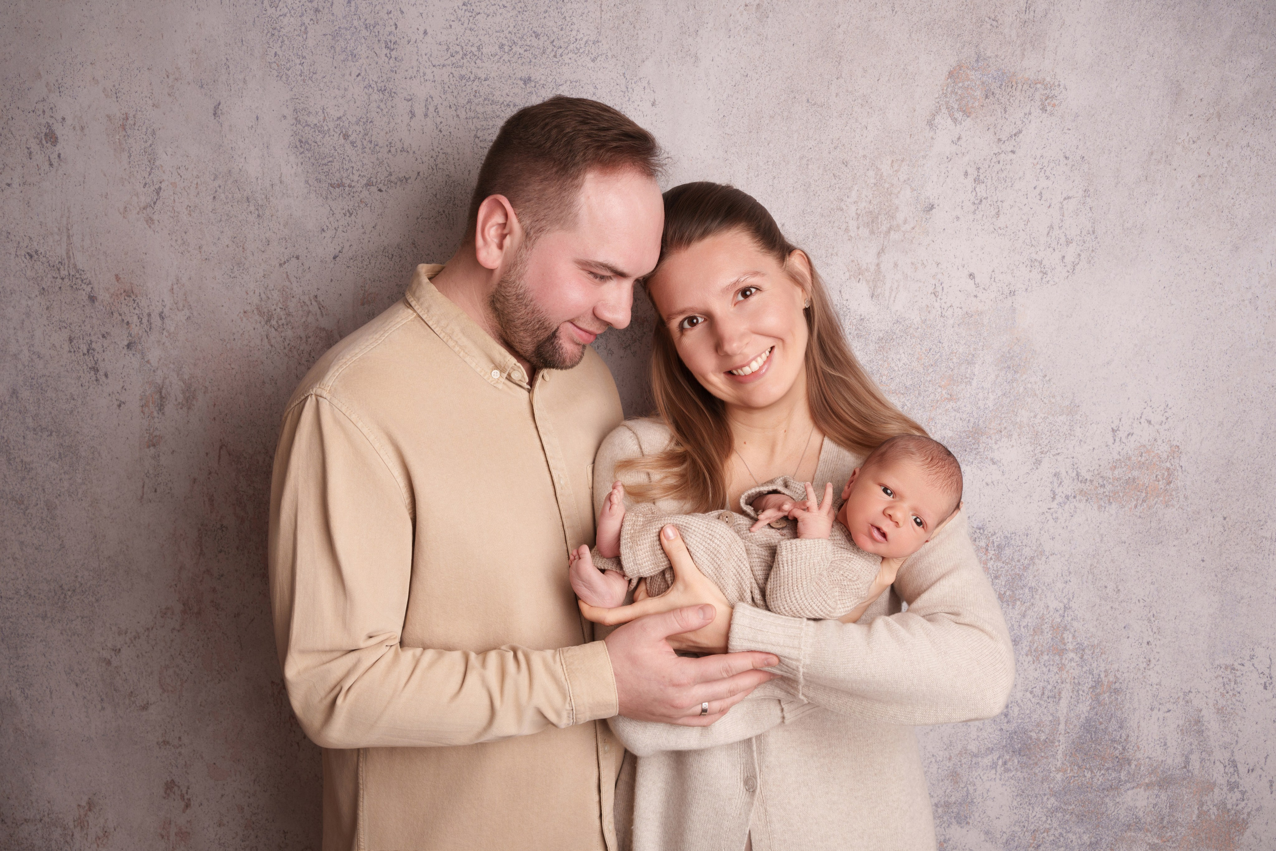 Семейные фотосессии с новорожденными | Трогательные кадры малышей и их близких в Москве и МО. Фотосессия новорожденных в Москве и Московской области | Профессиональный фотограф newborn — Татьяна Иванова