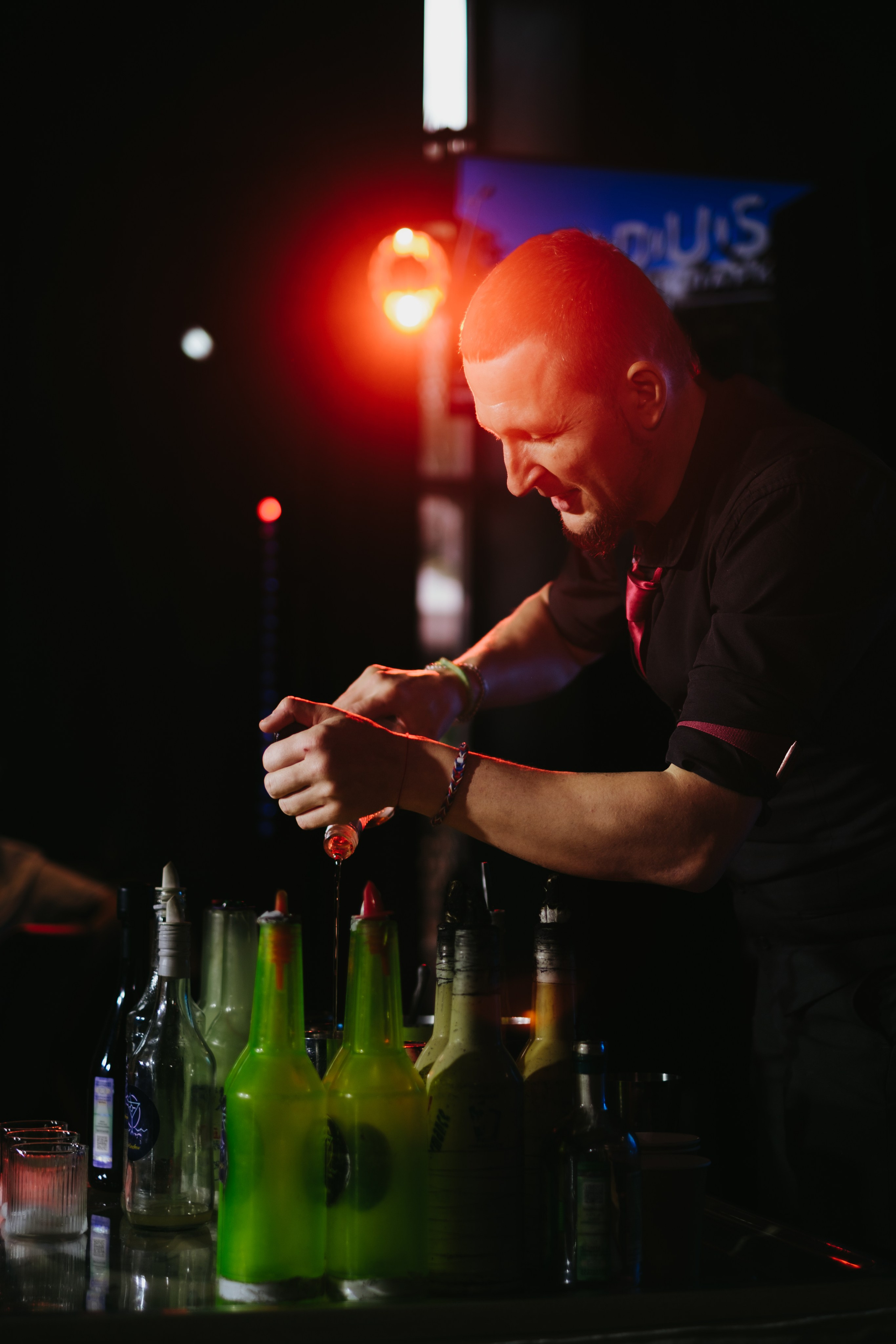 Корпоратив в Сириусу (Адлер) 10 лет компании. Свадебный фотограф Денис Ожигин в Краснодаре и крае. Эмоциональная и стильная съемка вашего дня