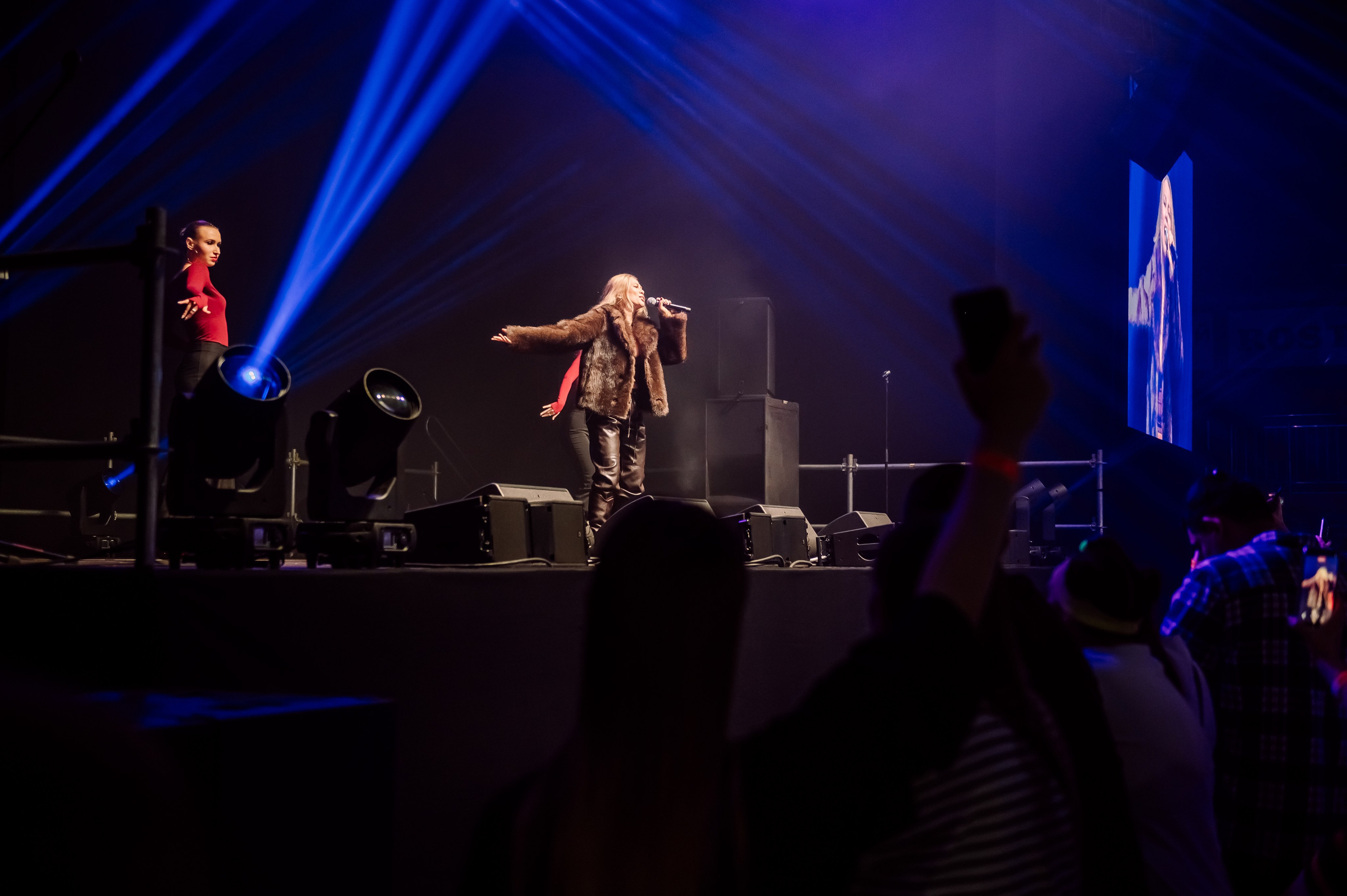 Дискач 90-х в Кемерово, СРК Арена. Детский фотограф, семейный фотограф и репортажи в Кемерово