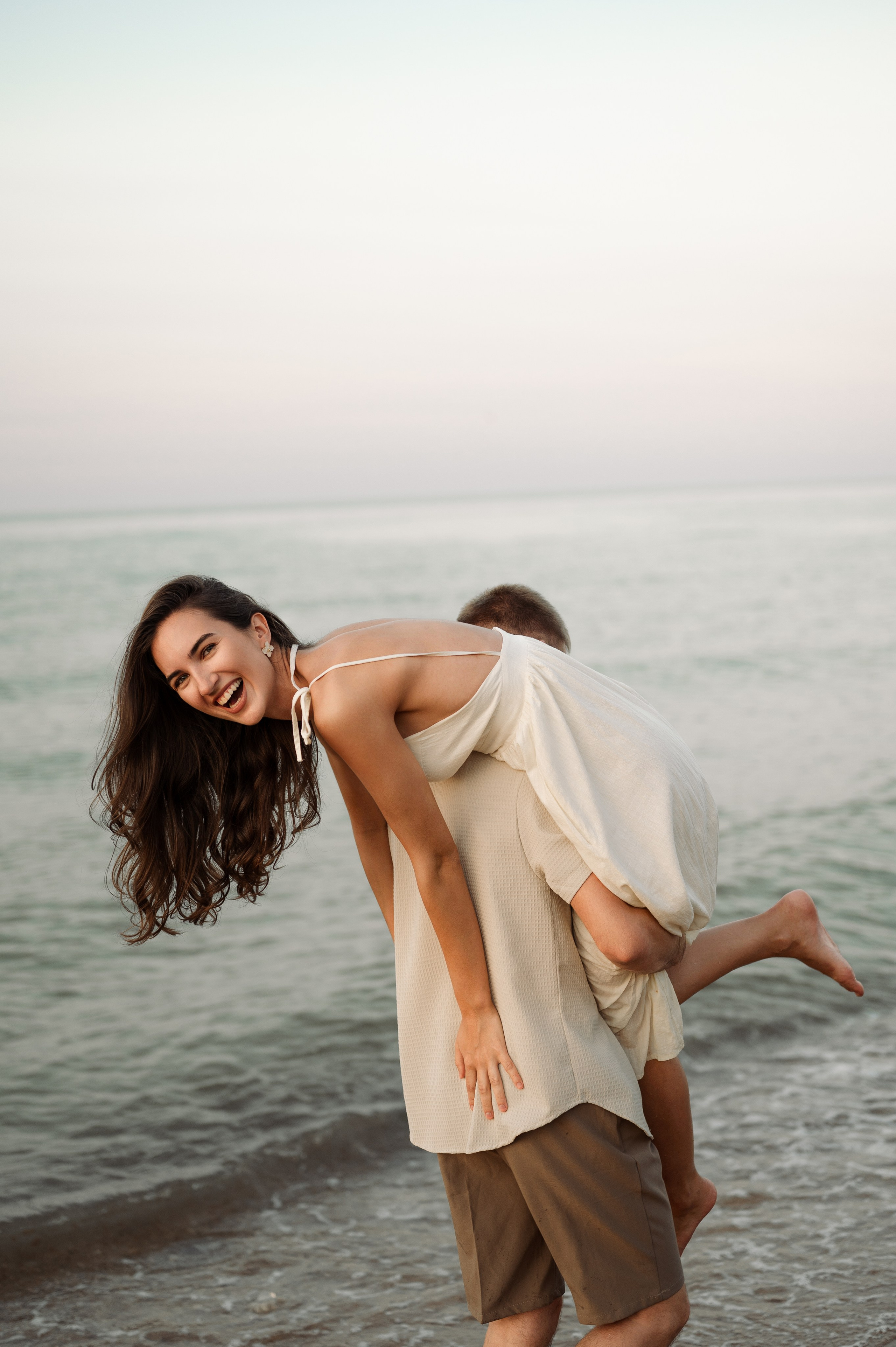 Предсвадебная съёмка на море🌊. Свадебный и семейный фотограф в Краснодаре Алина Мельник