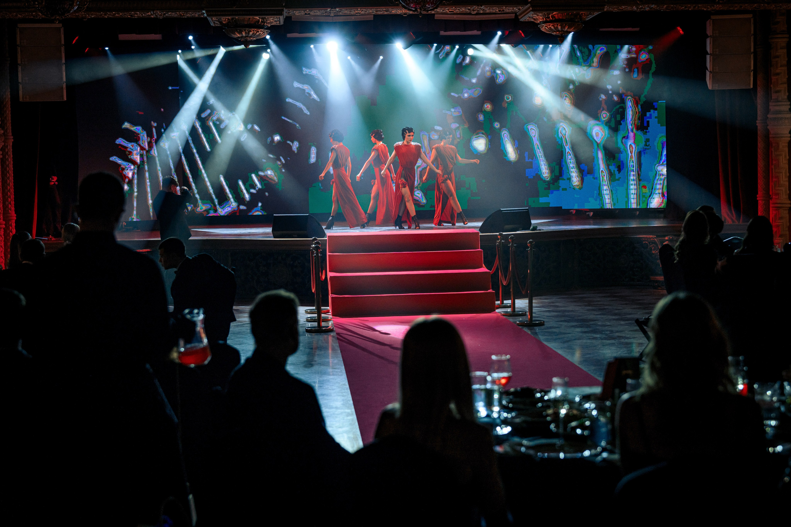 CASHFLOW 2025. Максим Комаров — Профессиональный фотограф