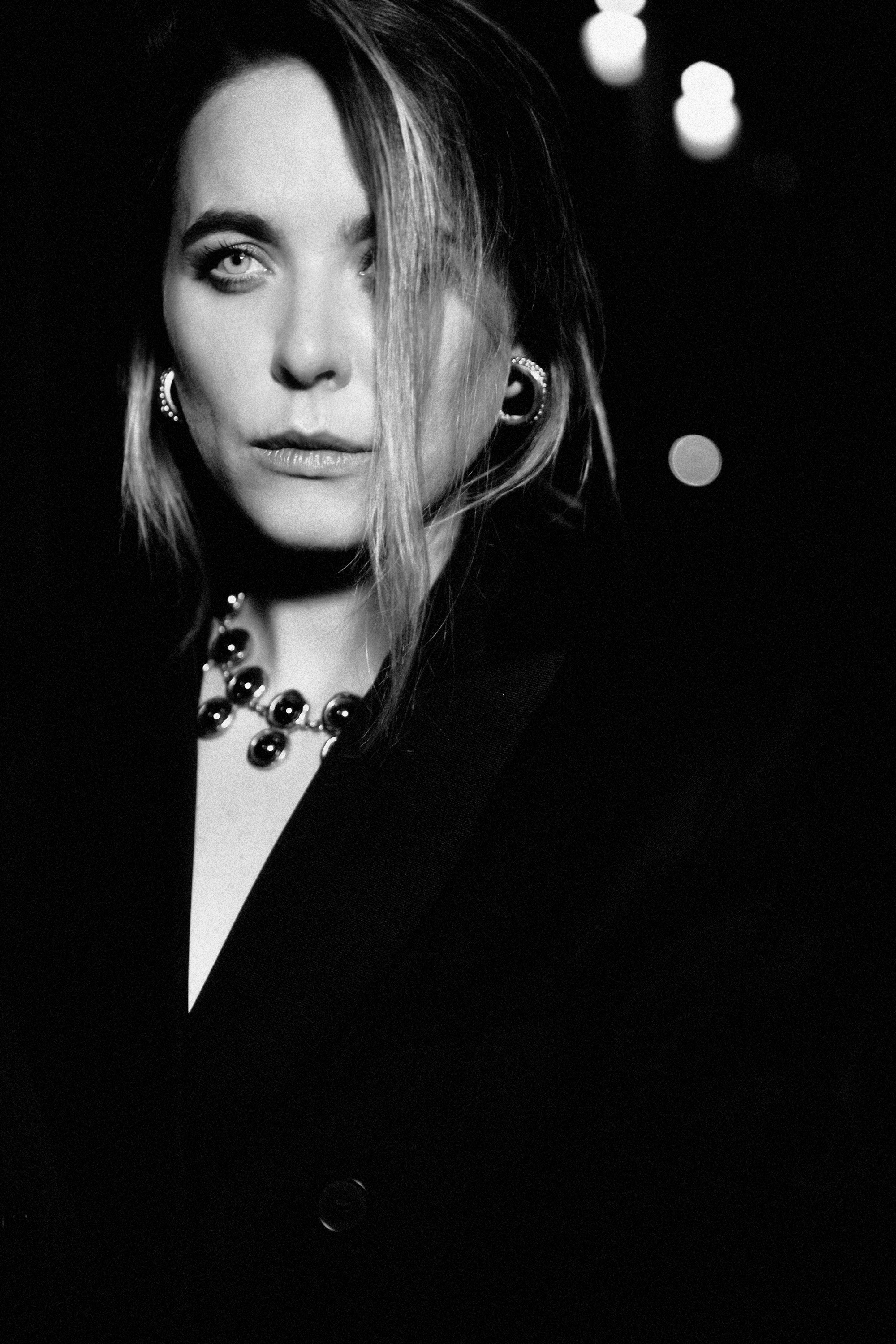 Marina Muravyeva. Yulia Otroschenko