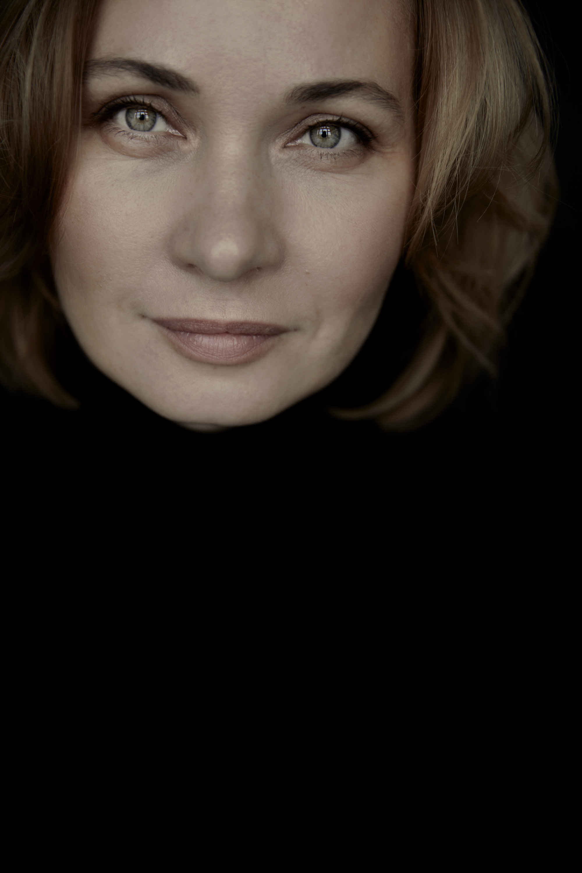 YULIA. Yulia Otroschenko