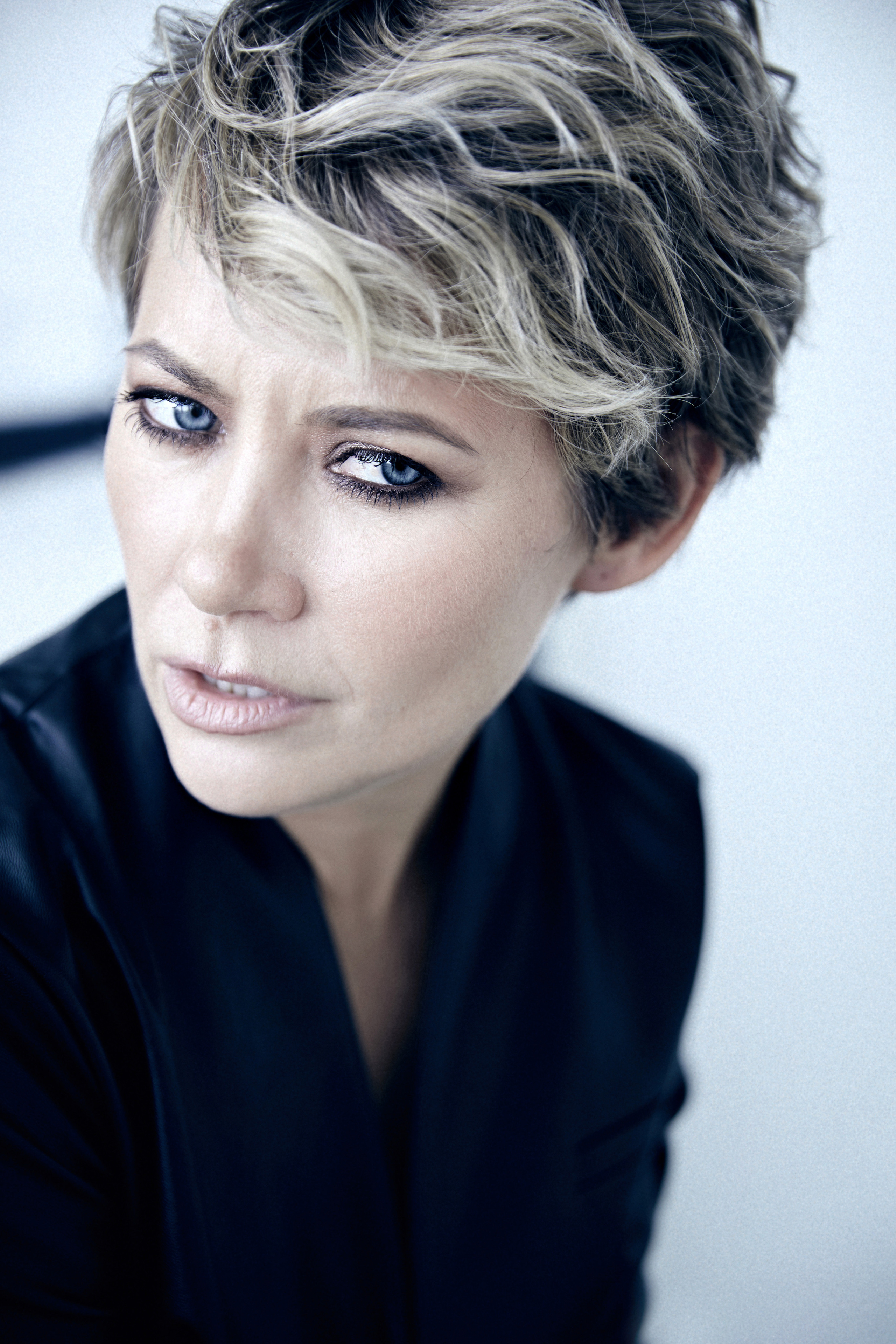 YANINA. Yulia Otroschenko