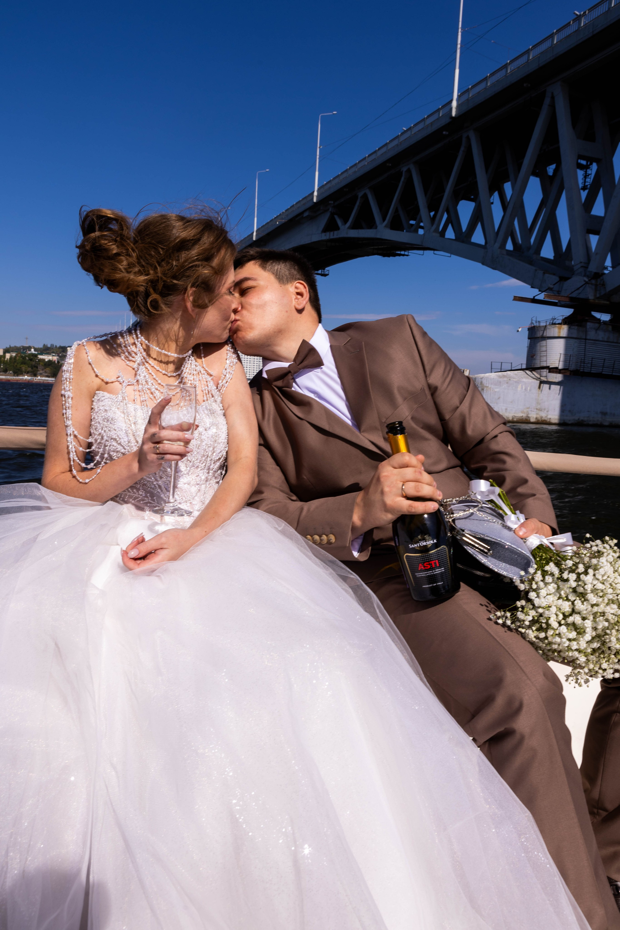 Wedding: ♥Виктория и Иван♥ «Яхт клуб — Акватория Ветра». Свадебный и предметный фотограф Ренат Каламперов