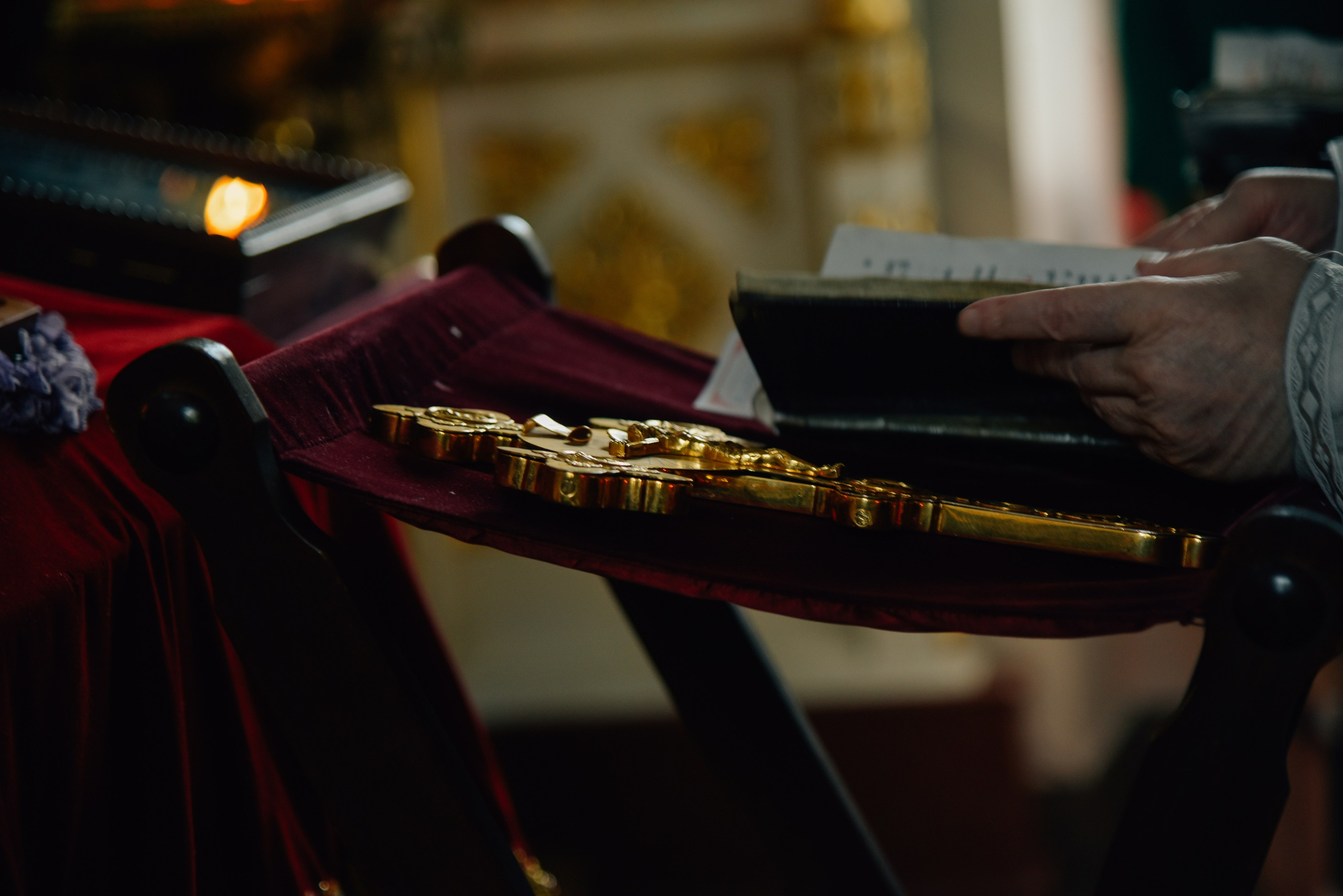 Венчание Храм Живоначальной Троицы на Воробьёвых горах. Фотограф Лола Волна, город Москва