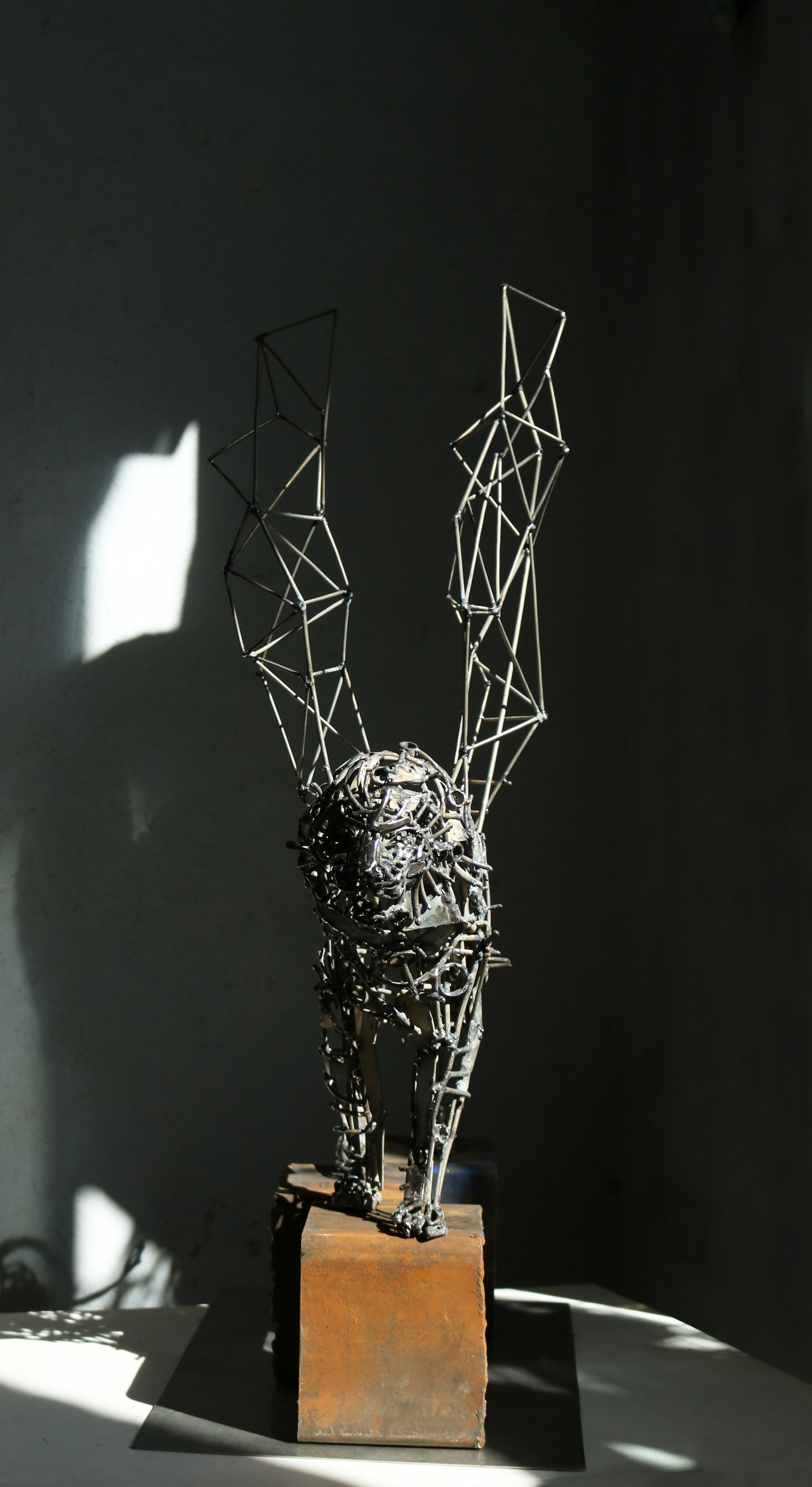 Лев-рыцарь. Художник — скульптор Антонина Фатхуллина