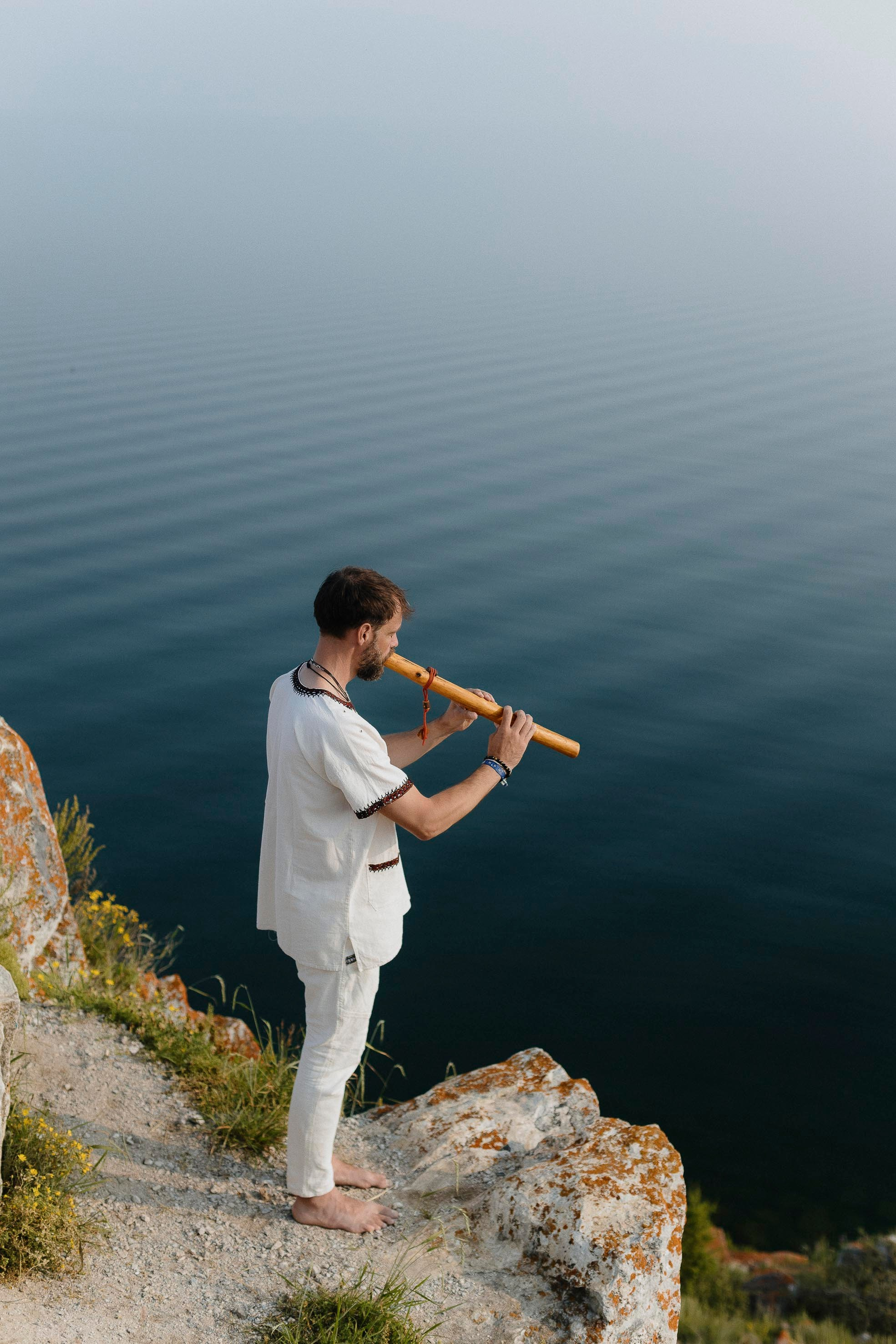Контентная съемка для саундхиллера, Хужир. Фотограф Ольхон/ Индия, Регина