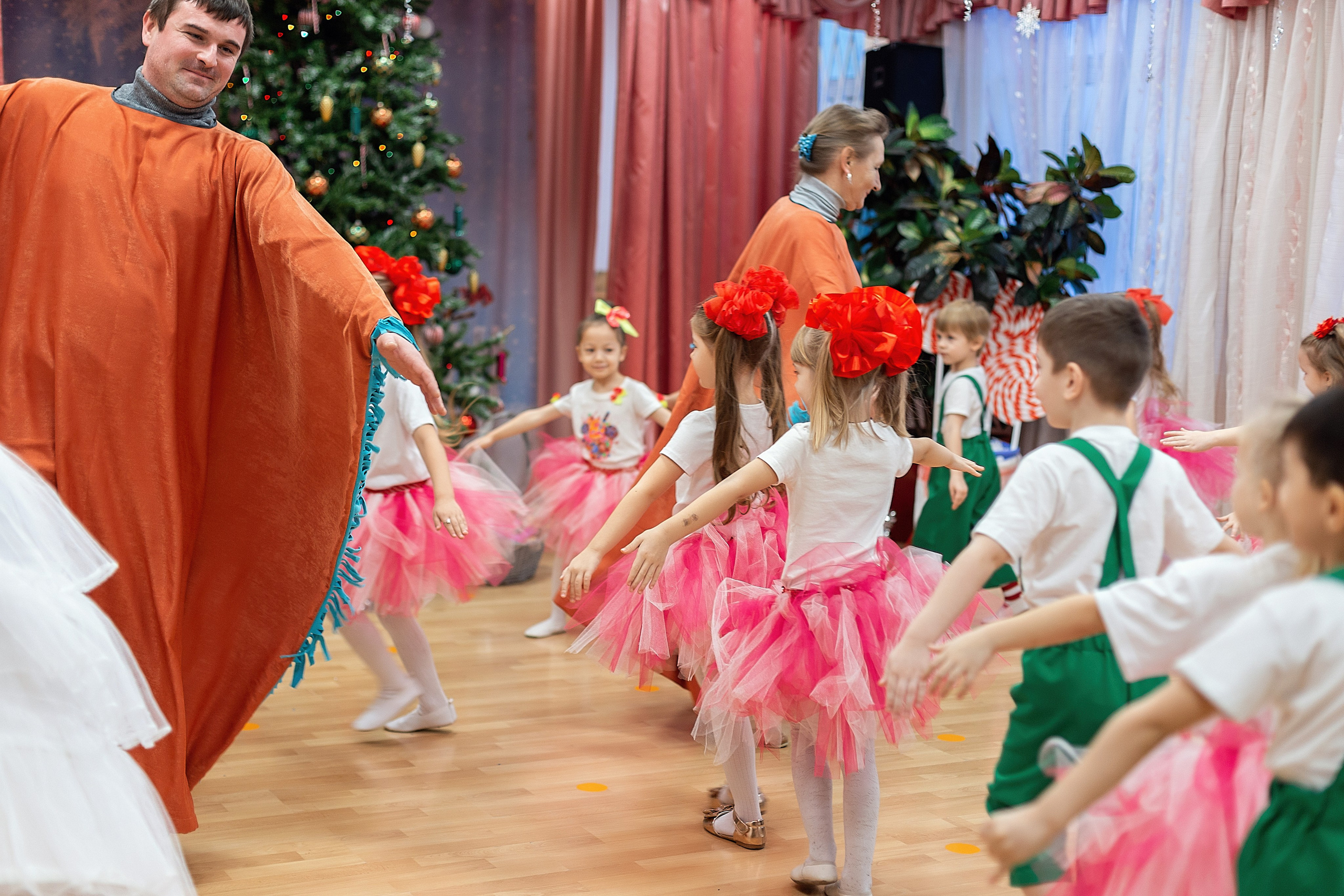 Утренник_"Карамельная фабрика» 2024. Семейный фотограф в Санкт-Петербурге