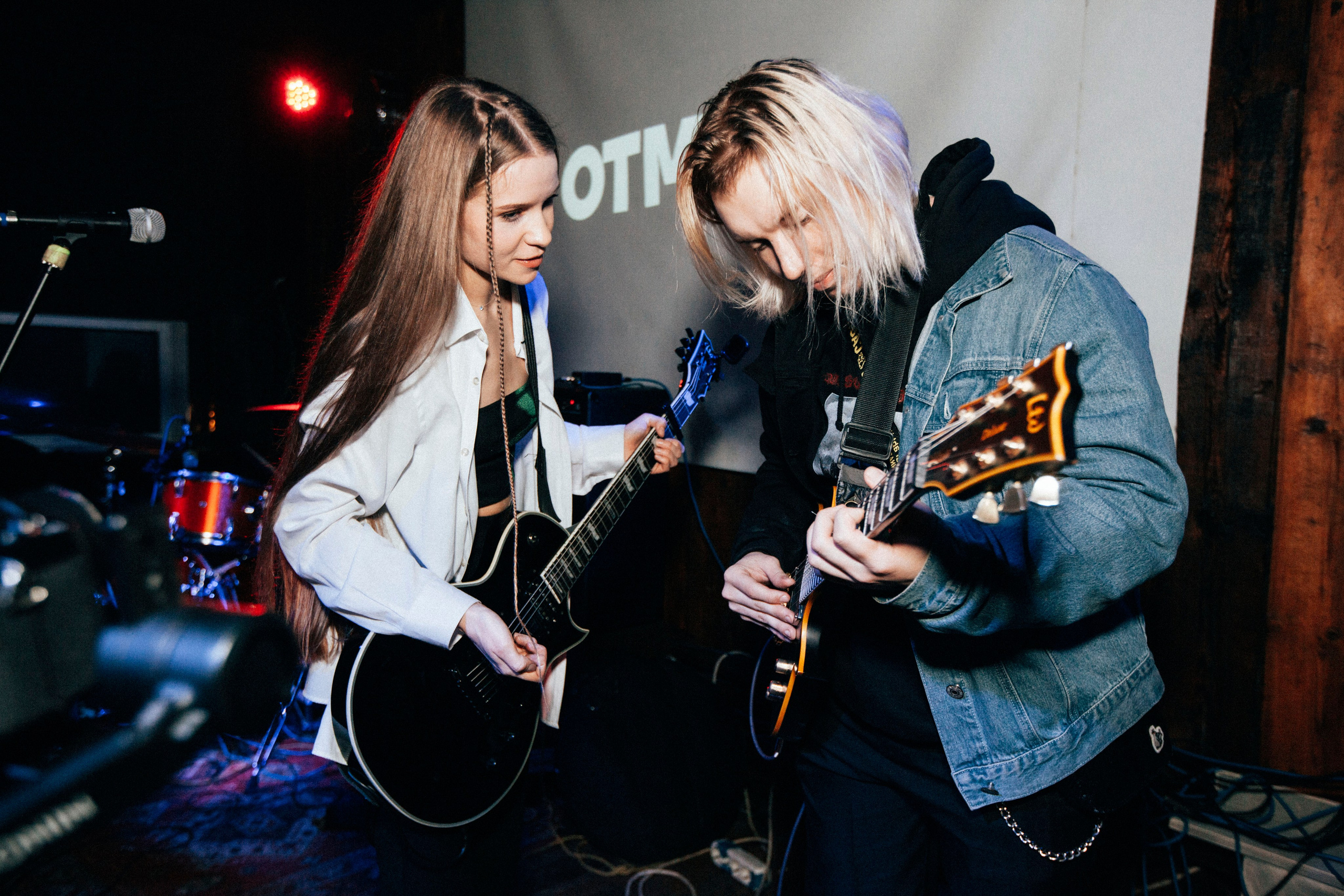 Отмель, EEEda, 28.04.23, Столярка. Stanislav Baryshev — People. Emotions. Atmosphere