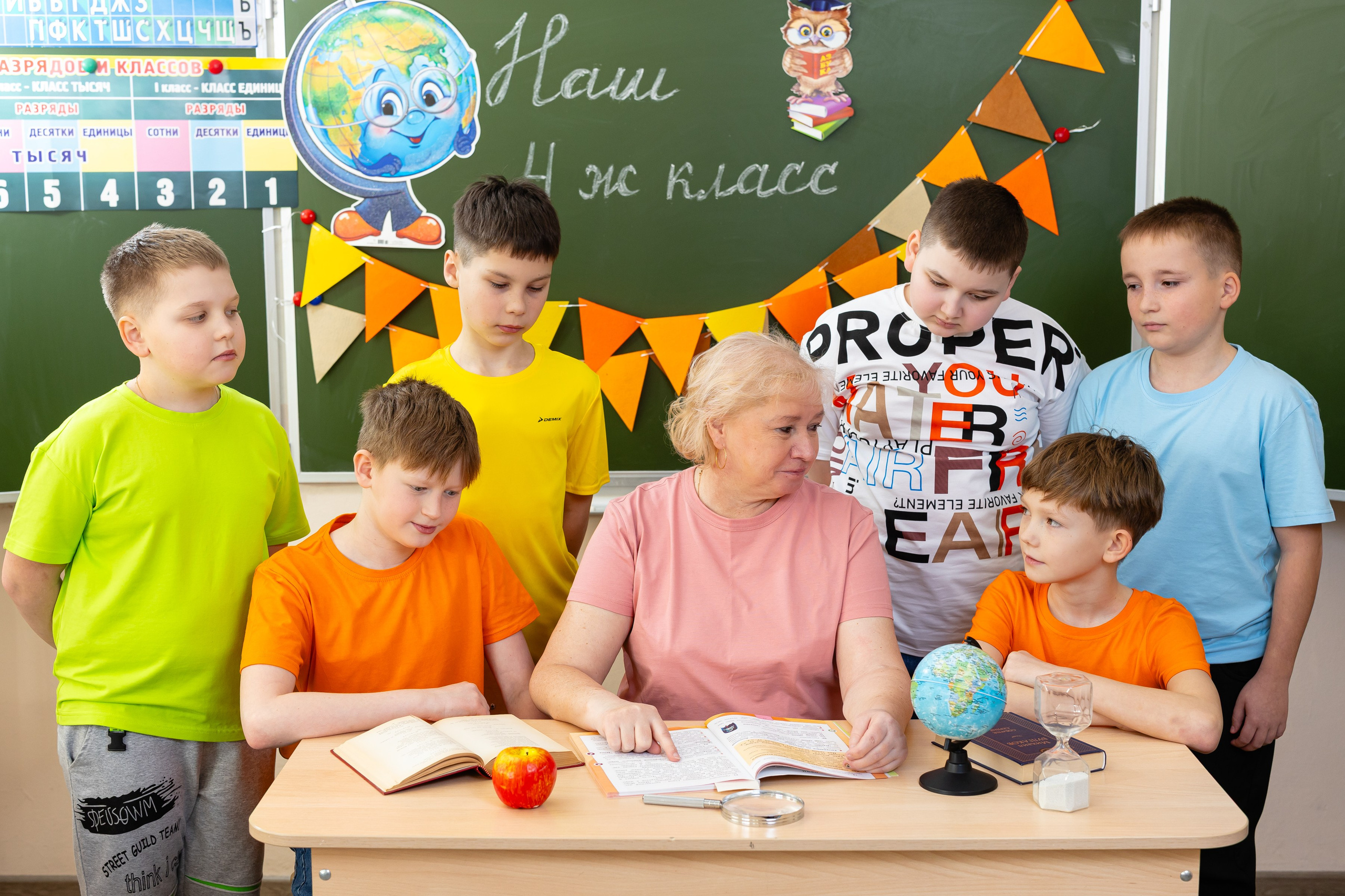 4 класс — общие в школе. Выпускные альбомы Чехов, выпускные альбомы