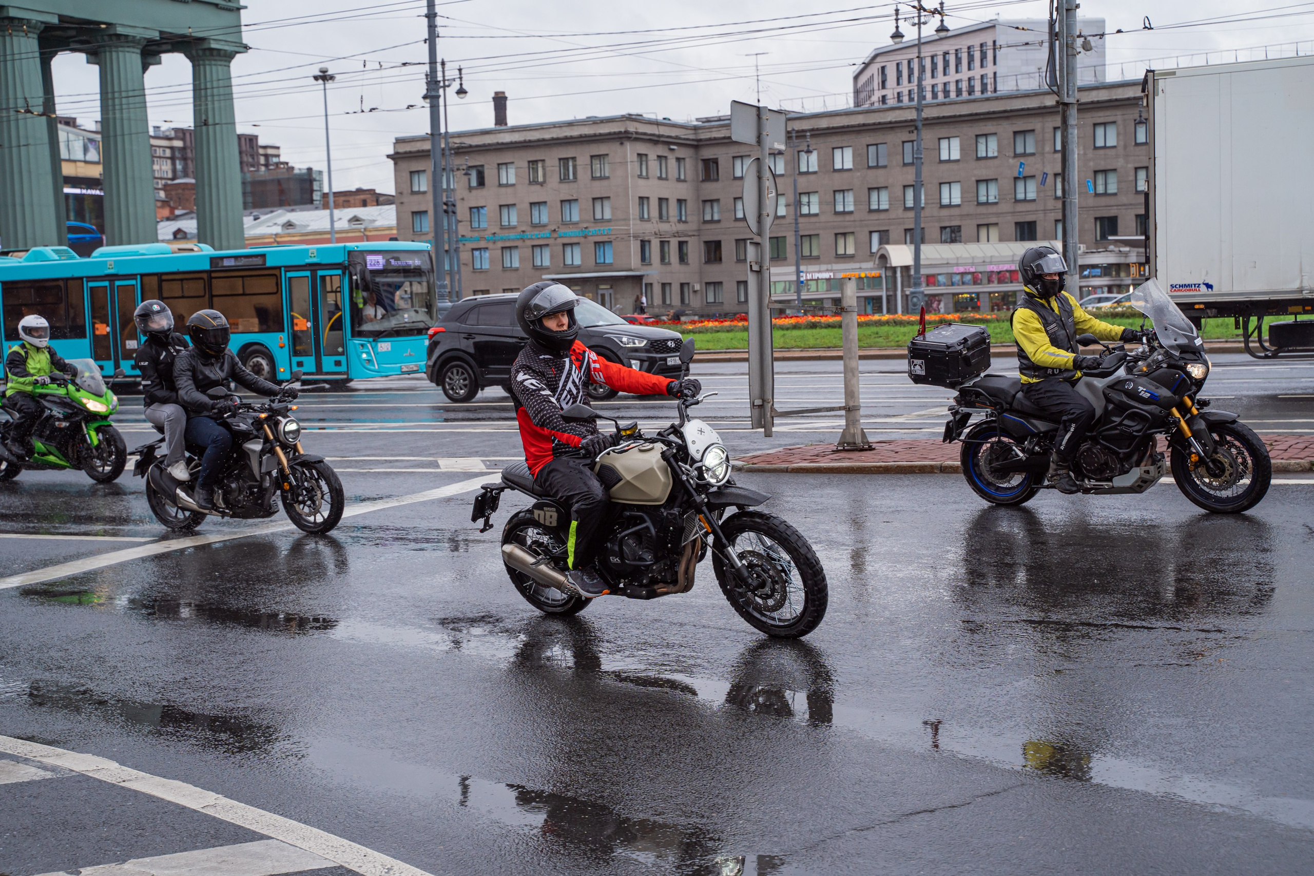 Спортивный репортажный фотограф Санкт-Петербург. Свадебный, семейный, портретный, репортажный фотограф в Санкт-Петербурге