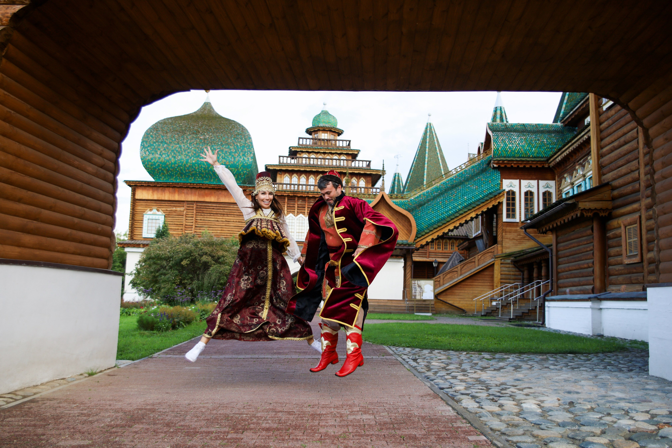 Максим и Олеся. Хоромы Царицы Коломенское. Главная