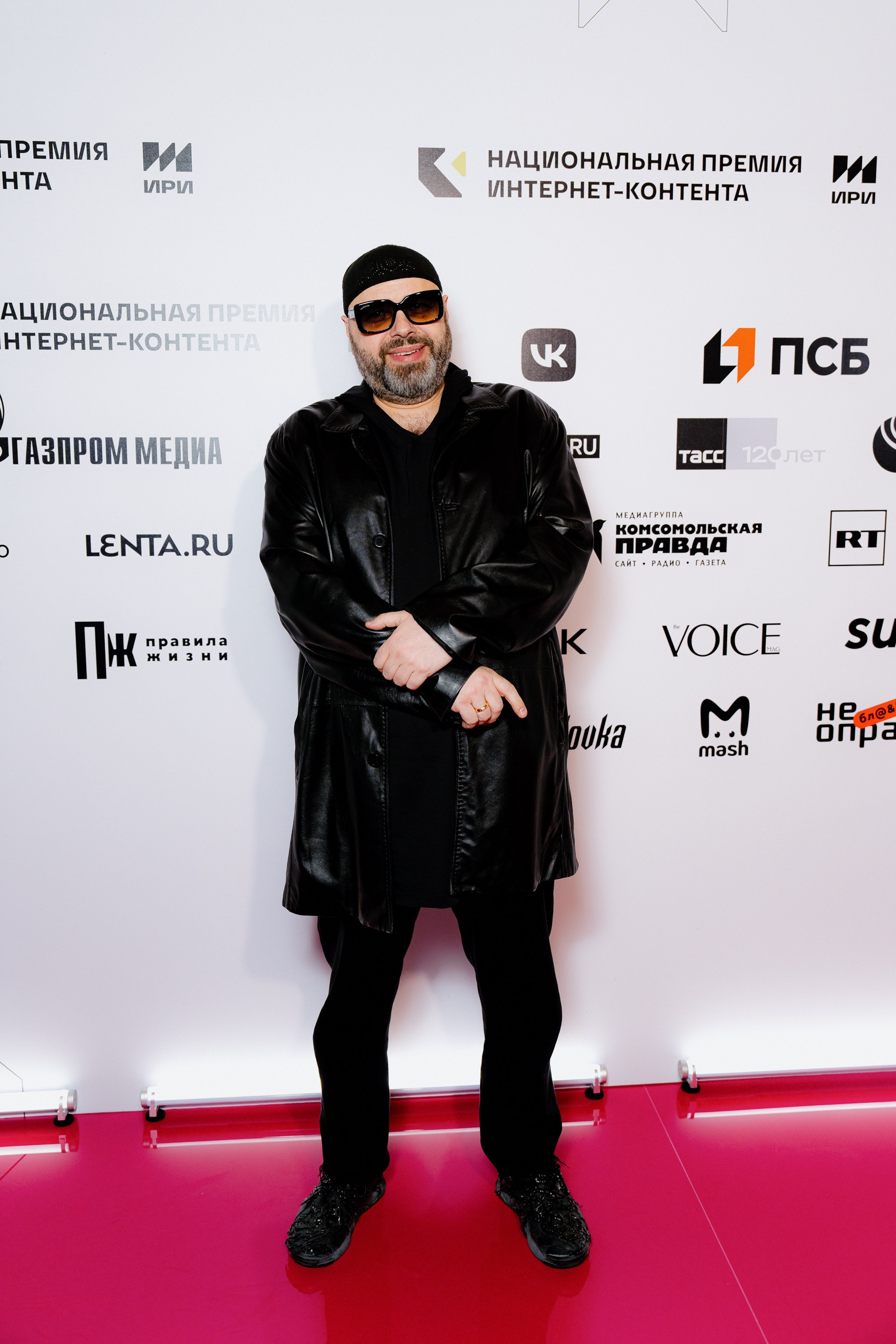 Национальная премия интернет-контента ИРИ. Костя Жуков — фотограф в Москве