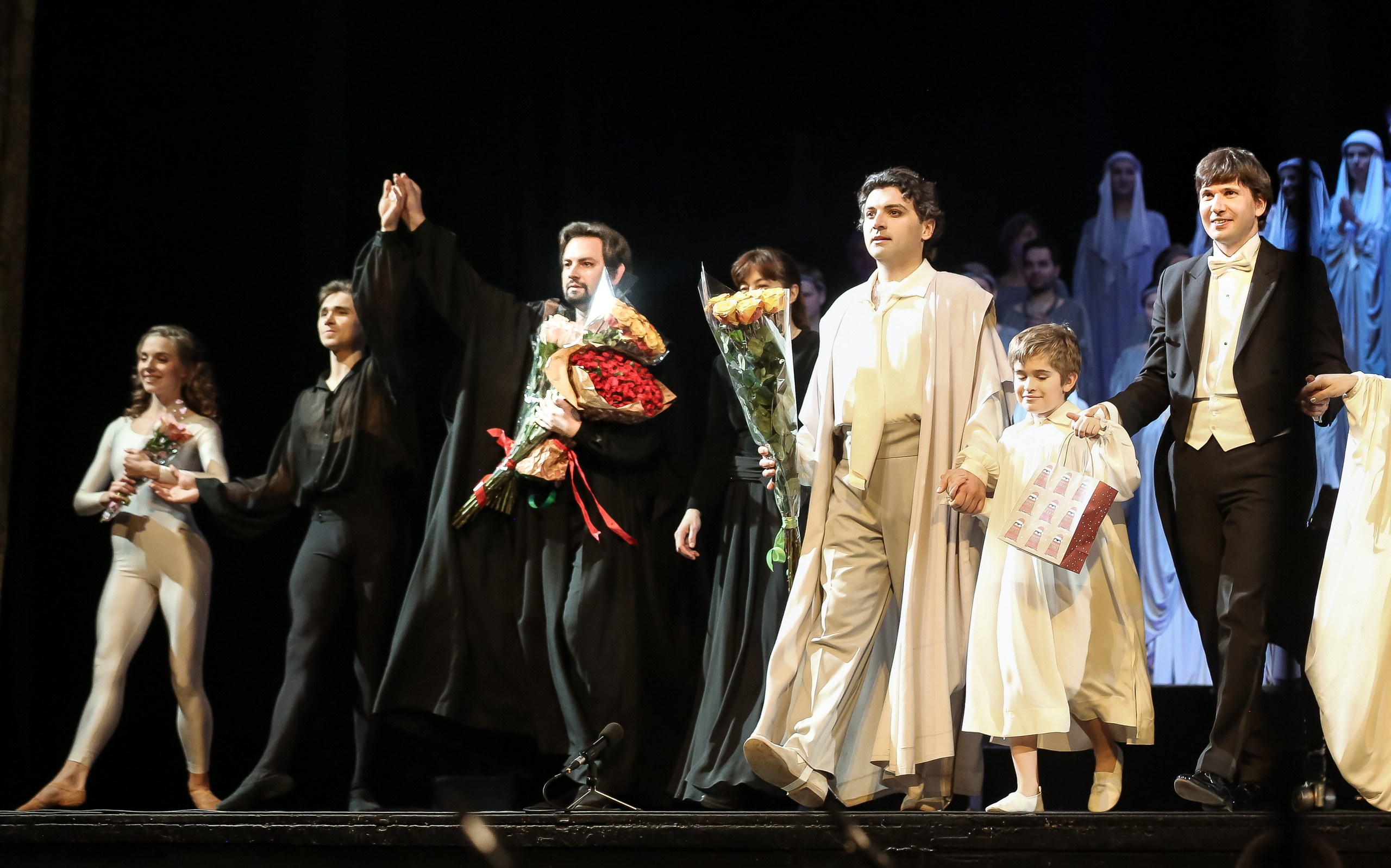 «О, Моцарт! Моцарт…» в Новой опере. Дарья Письменюк / Darya Leitstern — фотограф, музыкант, журналист, путешественник