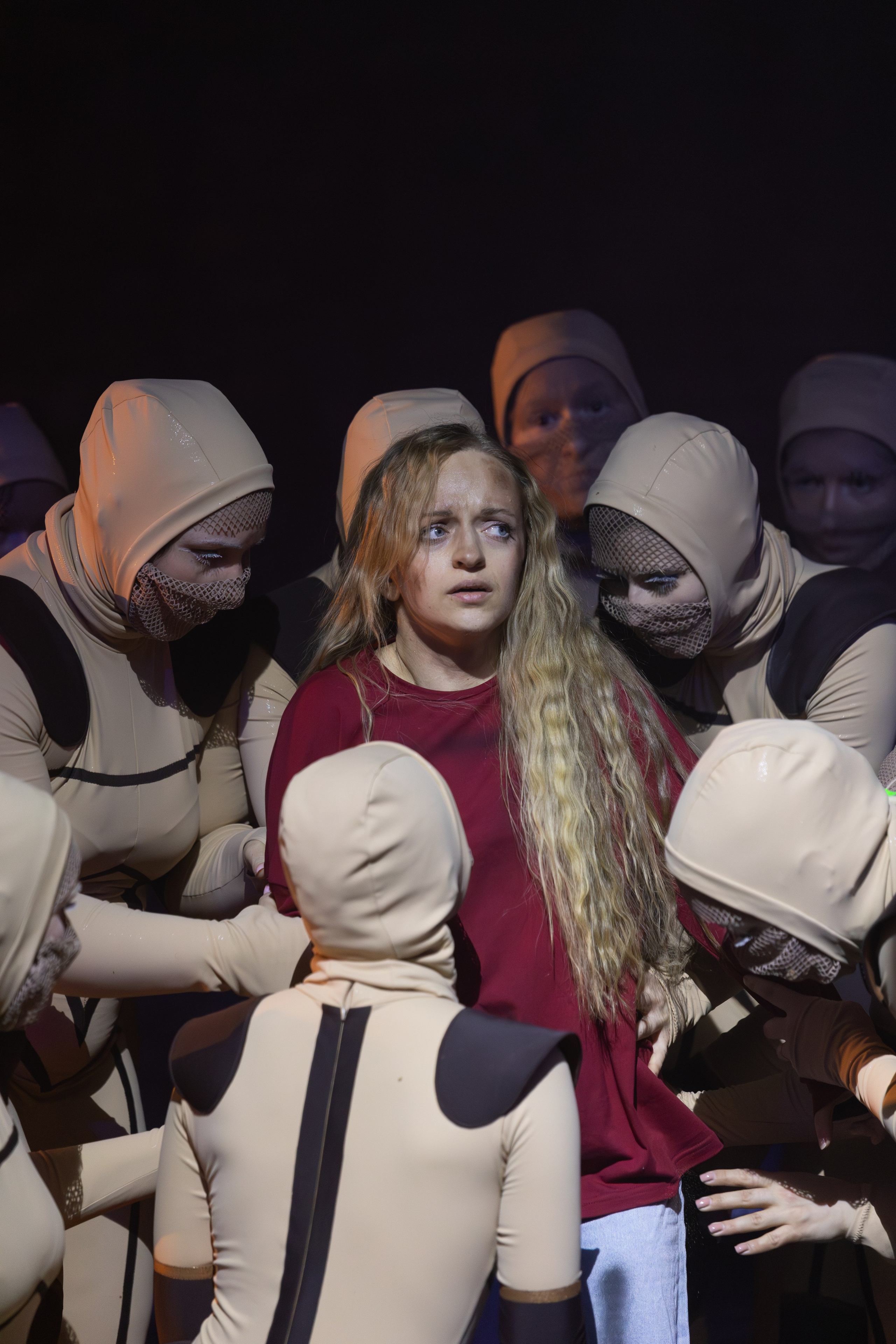 Постановка «Иные» 2025. Предметный и репортажный фотограф в Санкт-Петербурге Александр Е