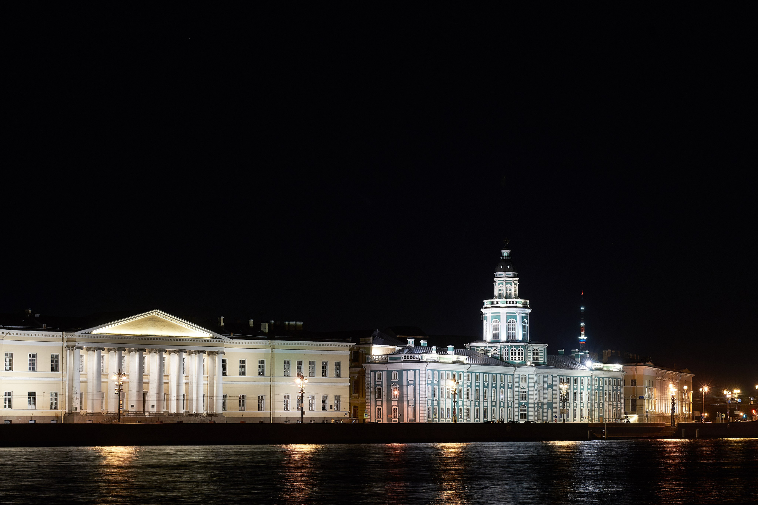 Путешествие в Санкт-Петербург. Фотограф Владимир Артамонов